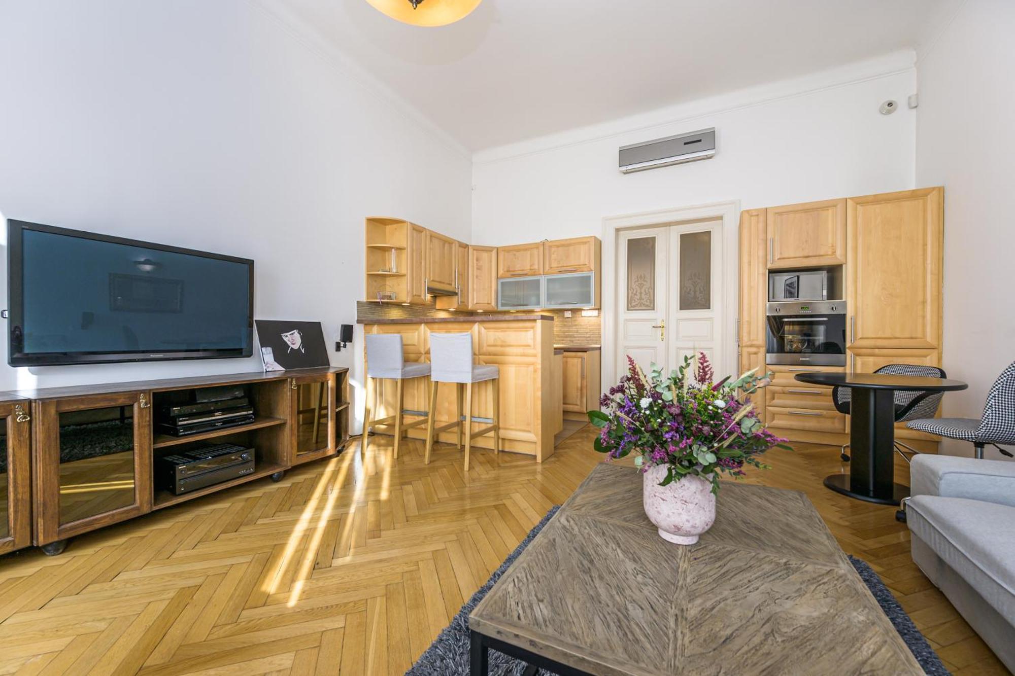 Daire Wishlist Old Residences - Hastalska *
