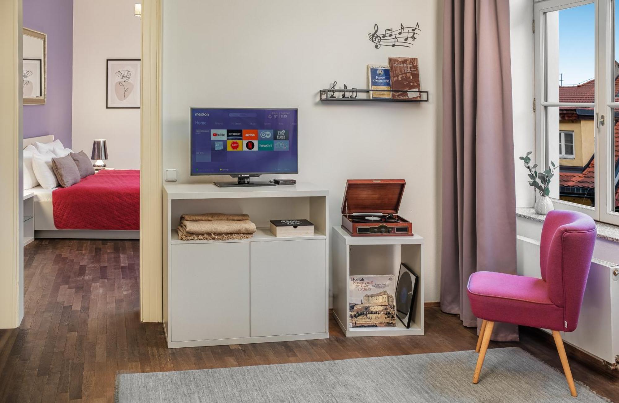 4 Arts By Adrez Apartment Prague