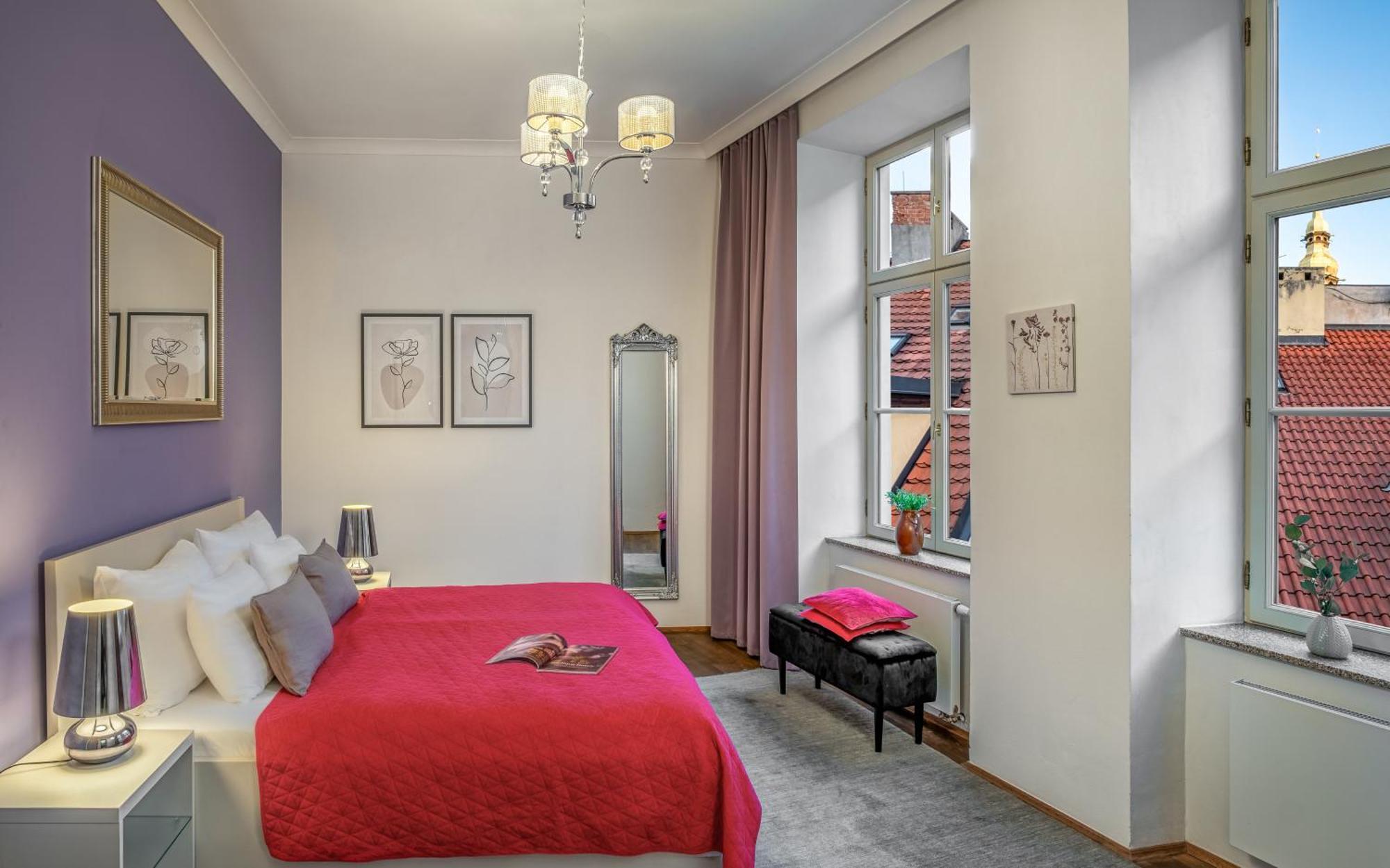 4 Arts By Adrez Apartment