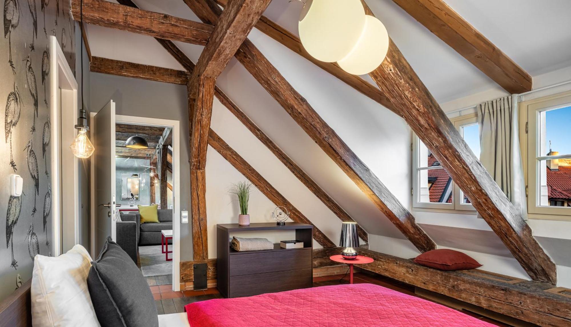 4 Arts By Adrez Apartment