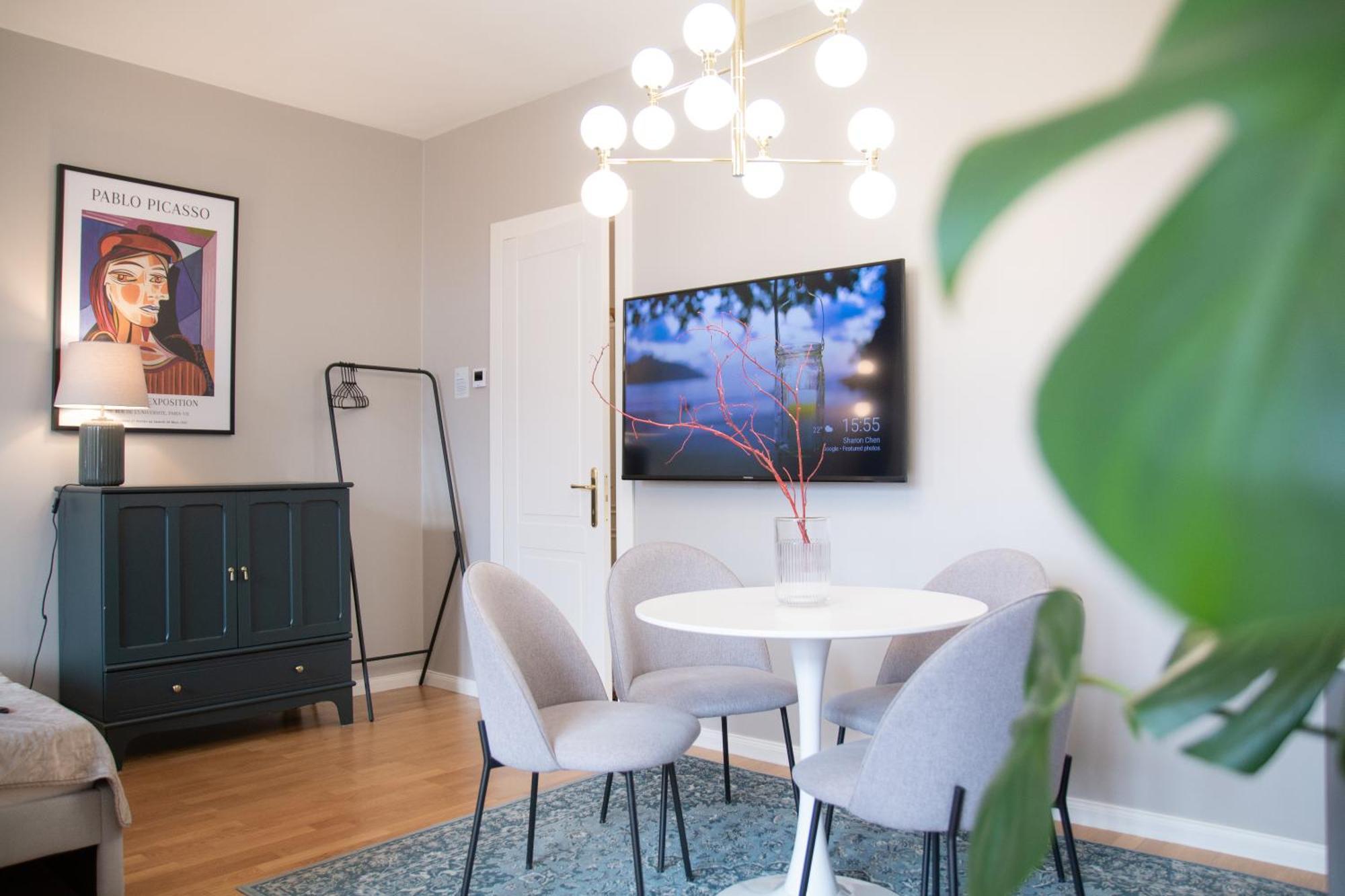 Charming By Wenceslas Square And National Museum With Ac Apartment Prag