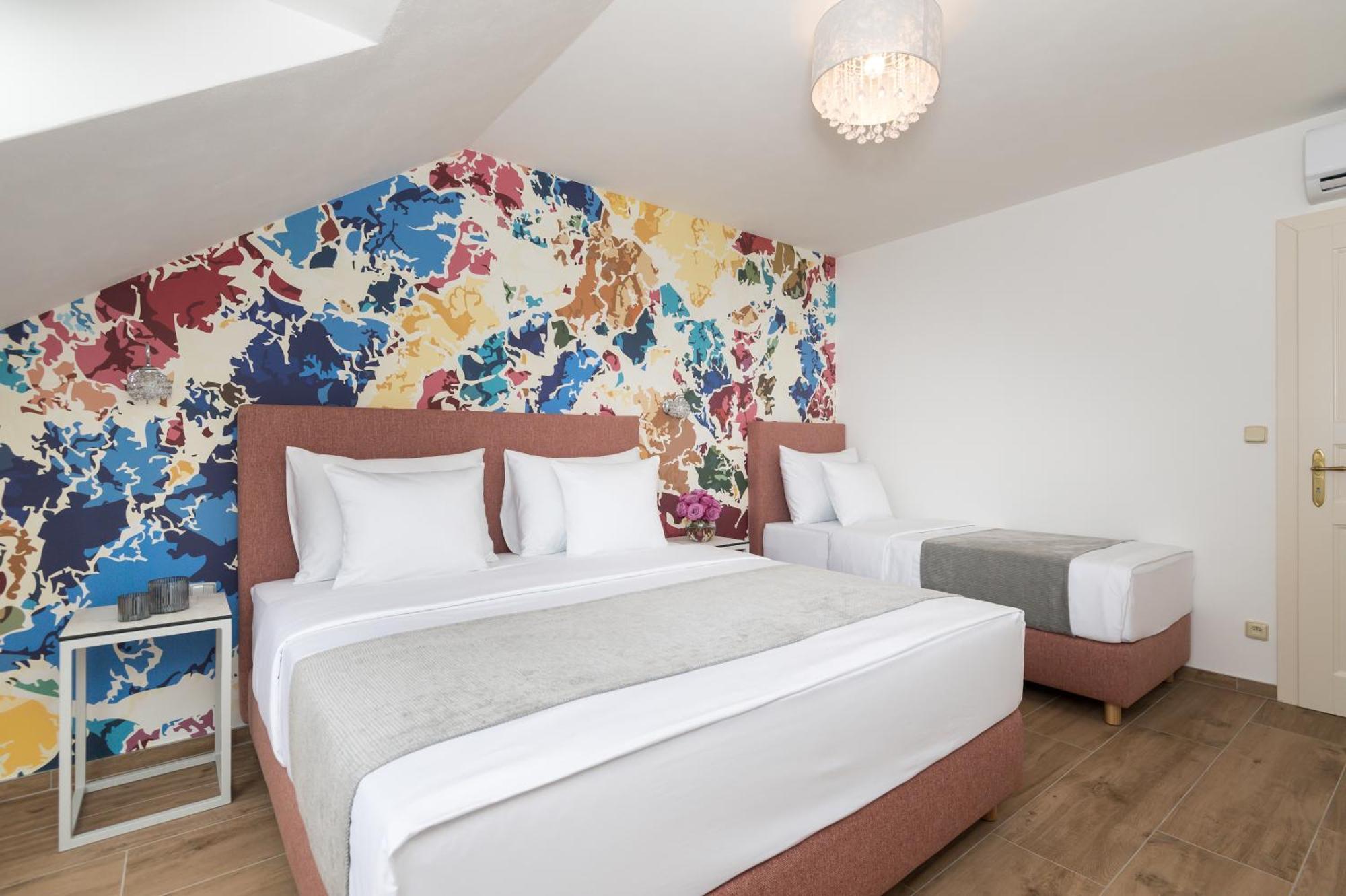 Apart Otel Eight Secrets Boutique By Dwellfort 4*
