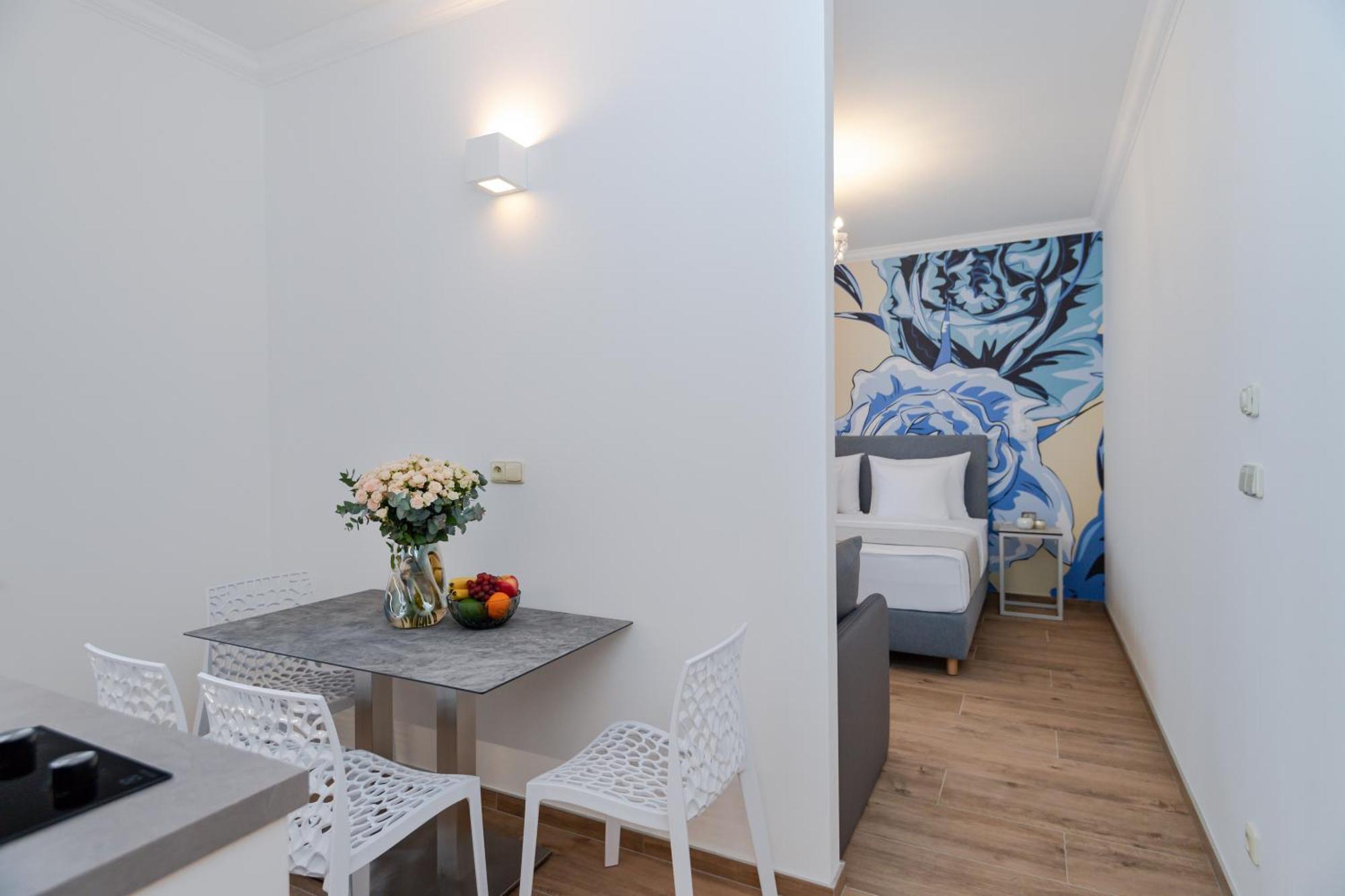 Eight Secrets Boutique By Dwellfort Apart Otel 4*