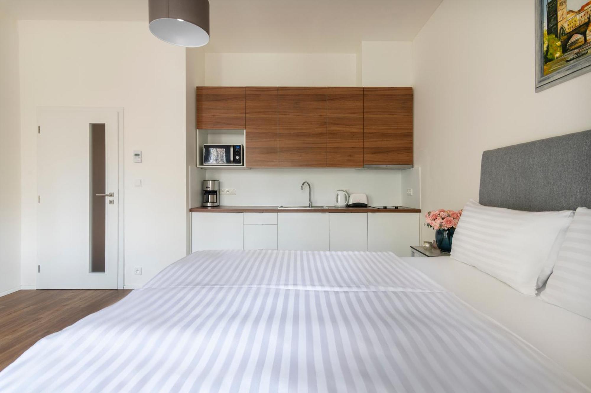 Tales Boutique By Dwellfort Aparthotel Prague