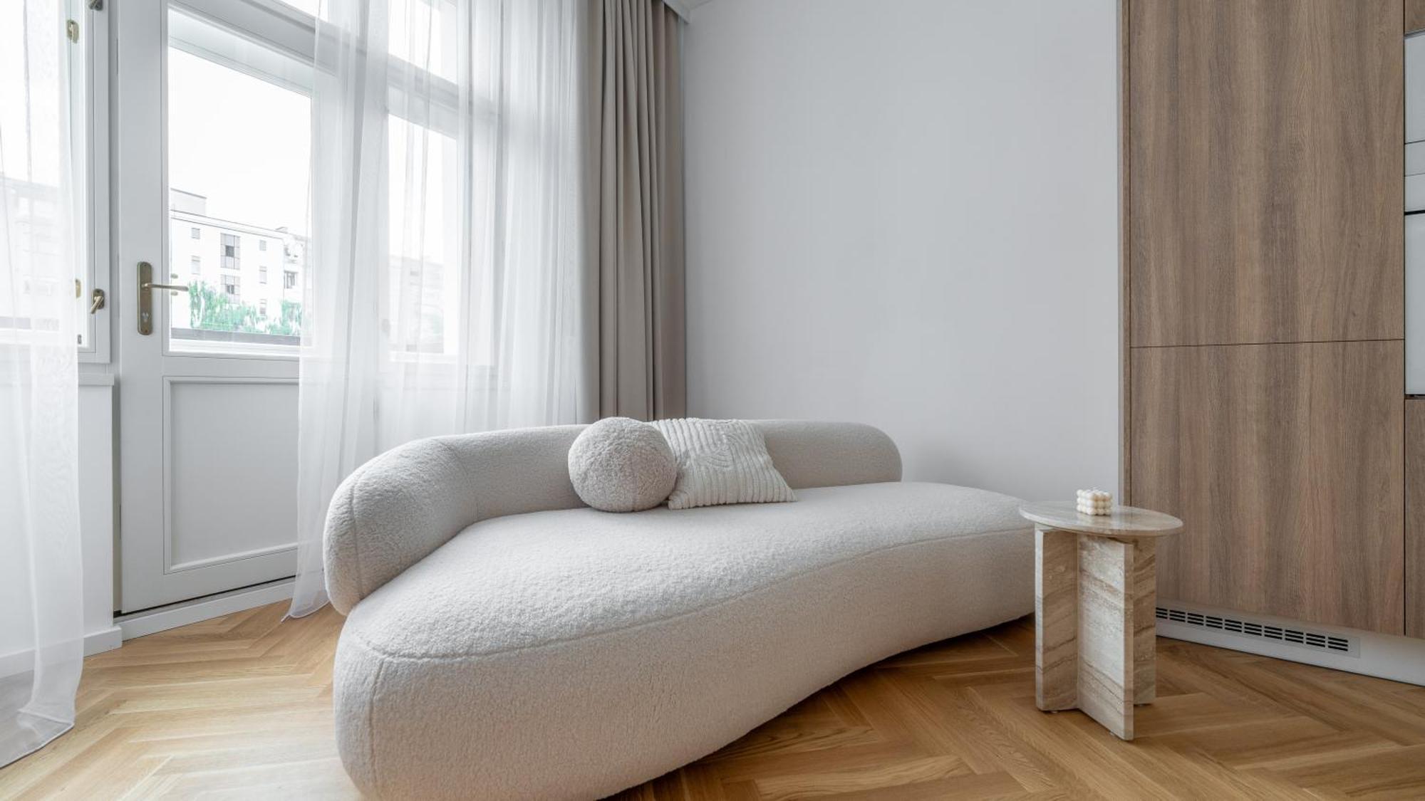 Apartamento In The Clouds Letna - Luxury With Romantic Balconies In Quiet Centre Of *