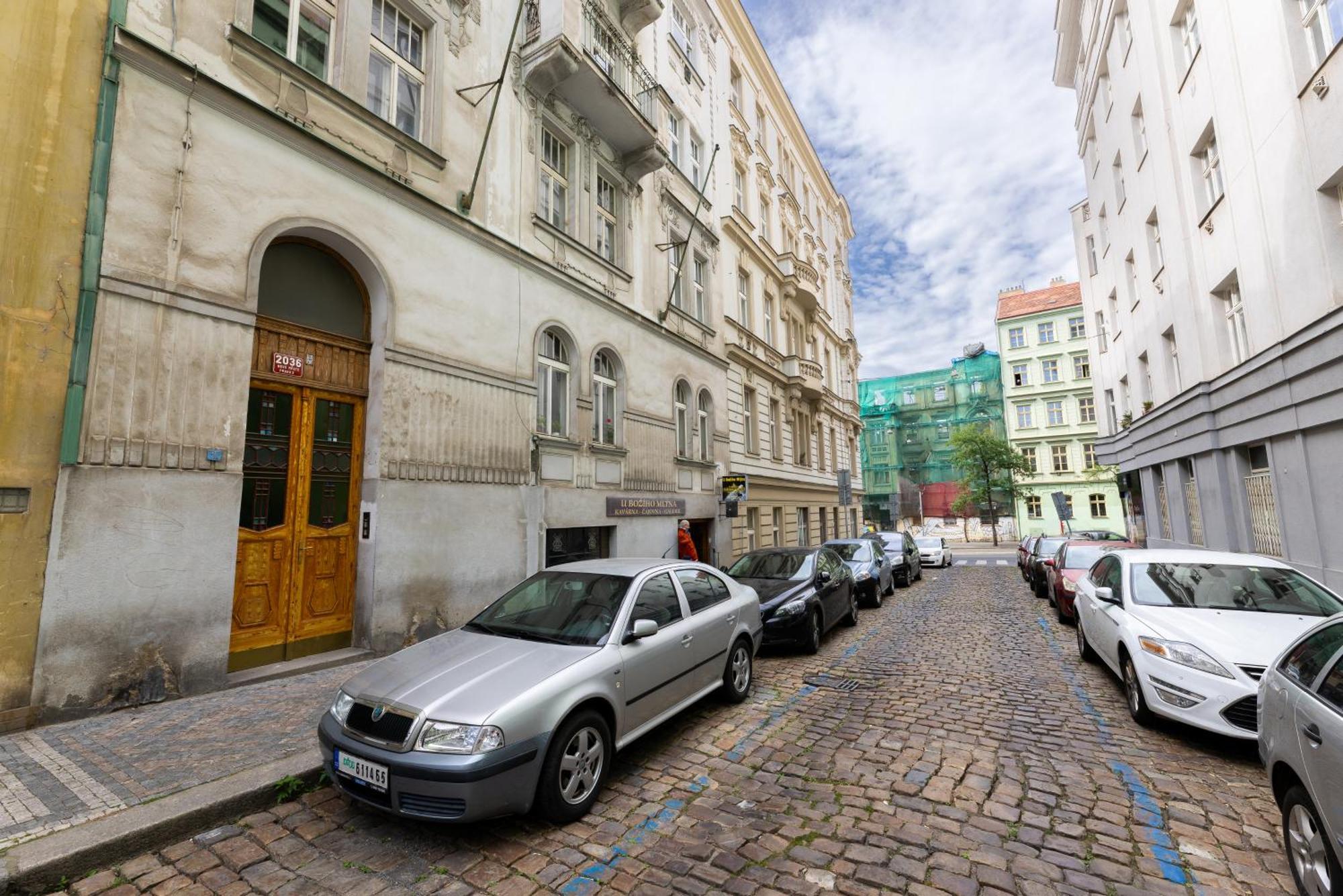 Daire Classy Loft In The Center Of *
