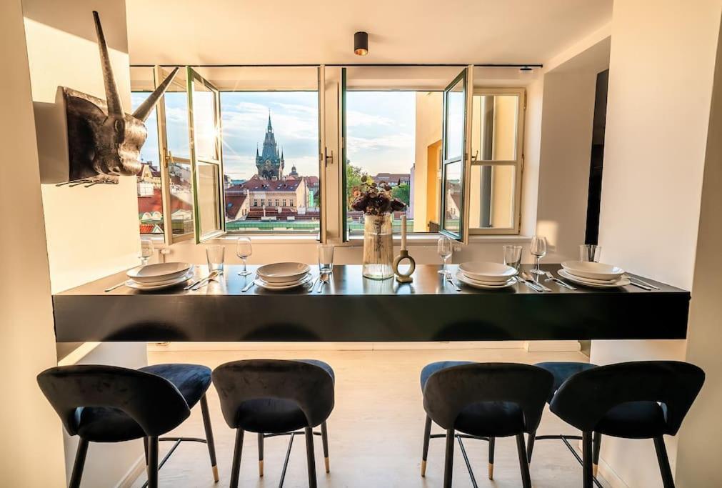 Apartment 4br & 2,5bath Heritage Panorama With Terrace Prague