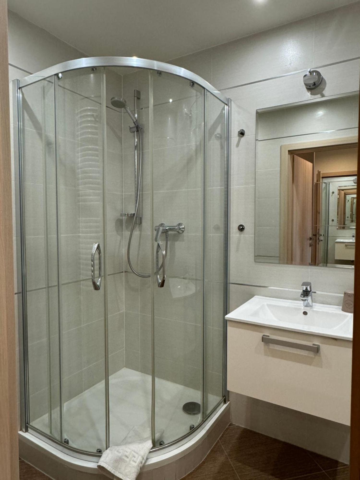 Apartamento In Garden Towers *