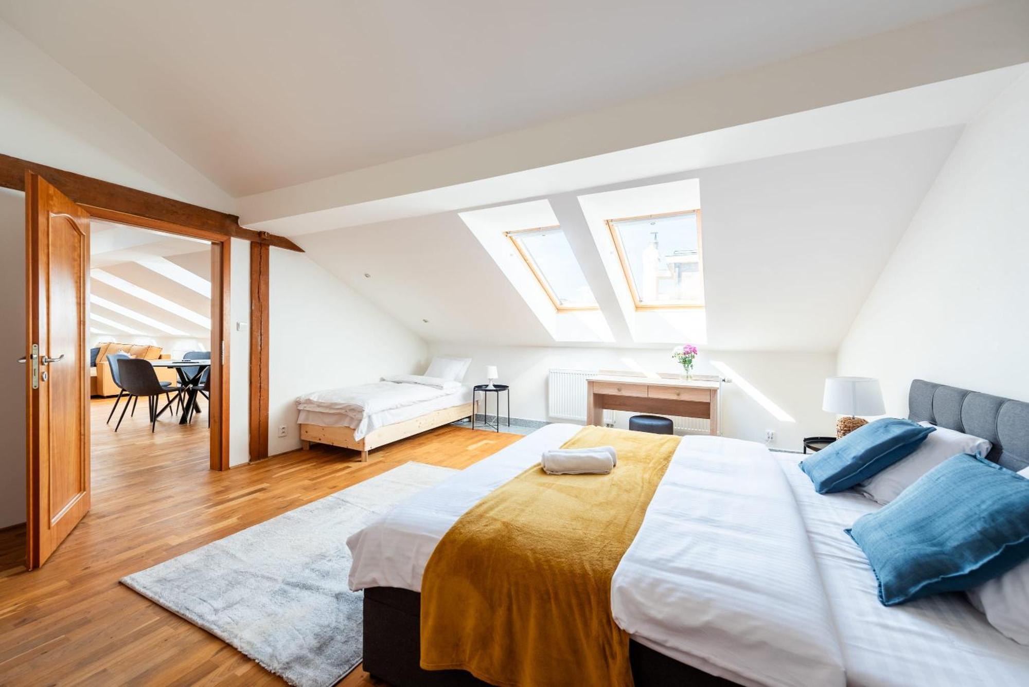 Spacious Near National Museum * Prague