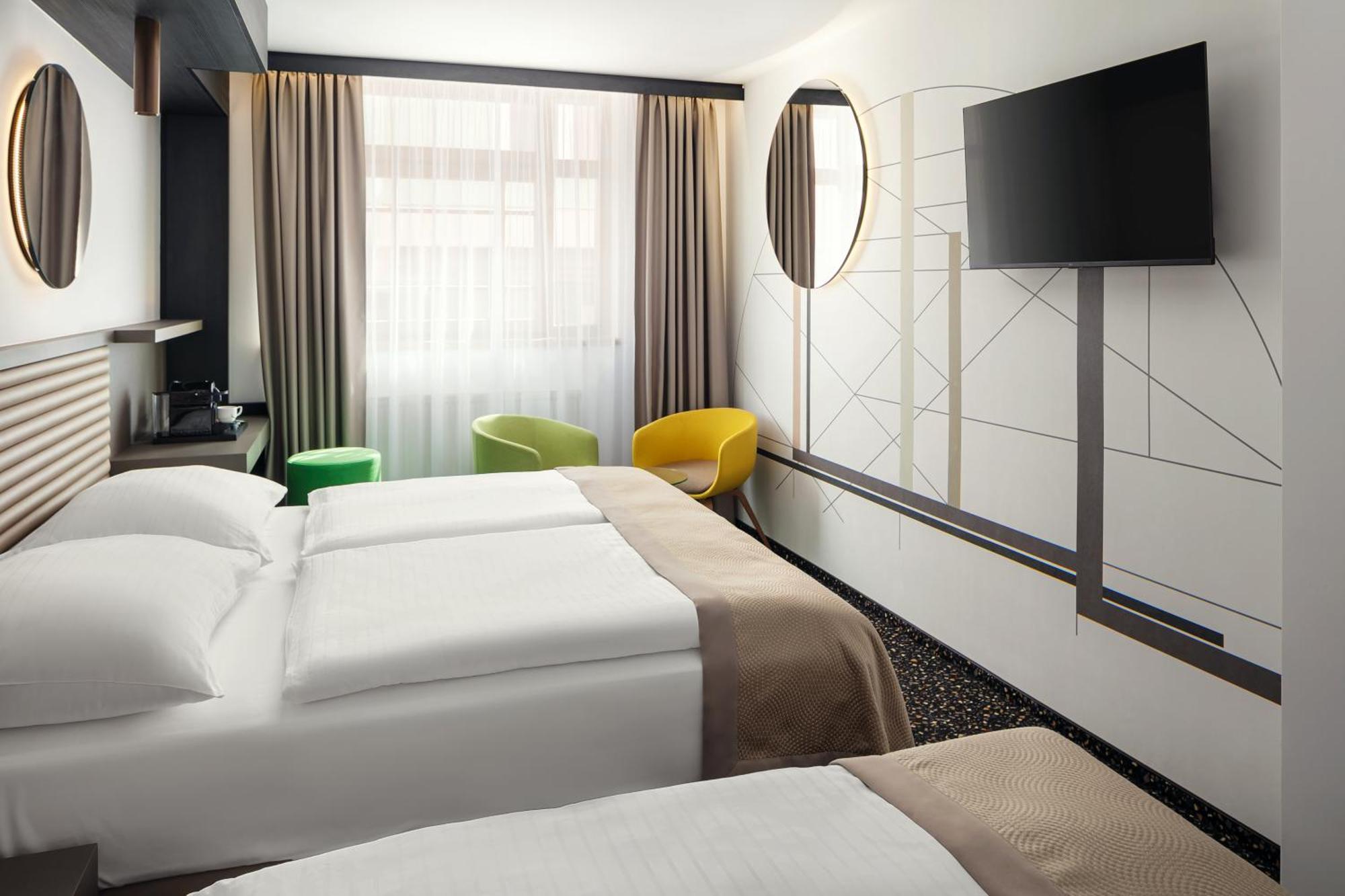 Otel Ea Embassy