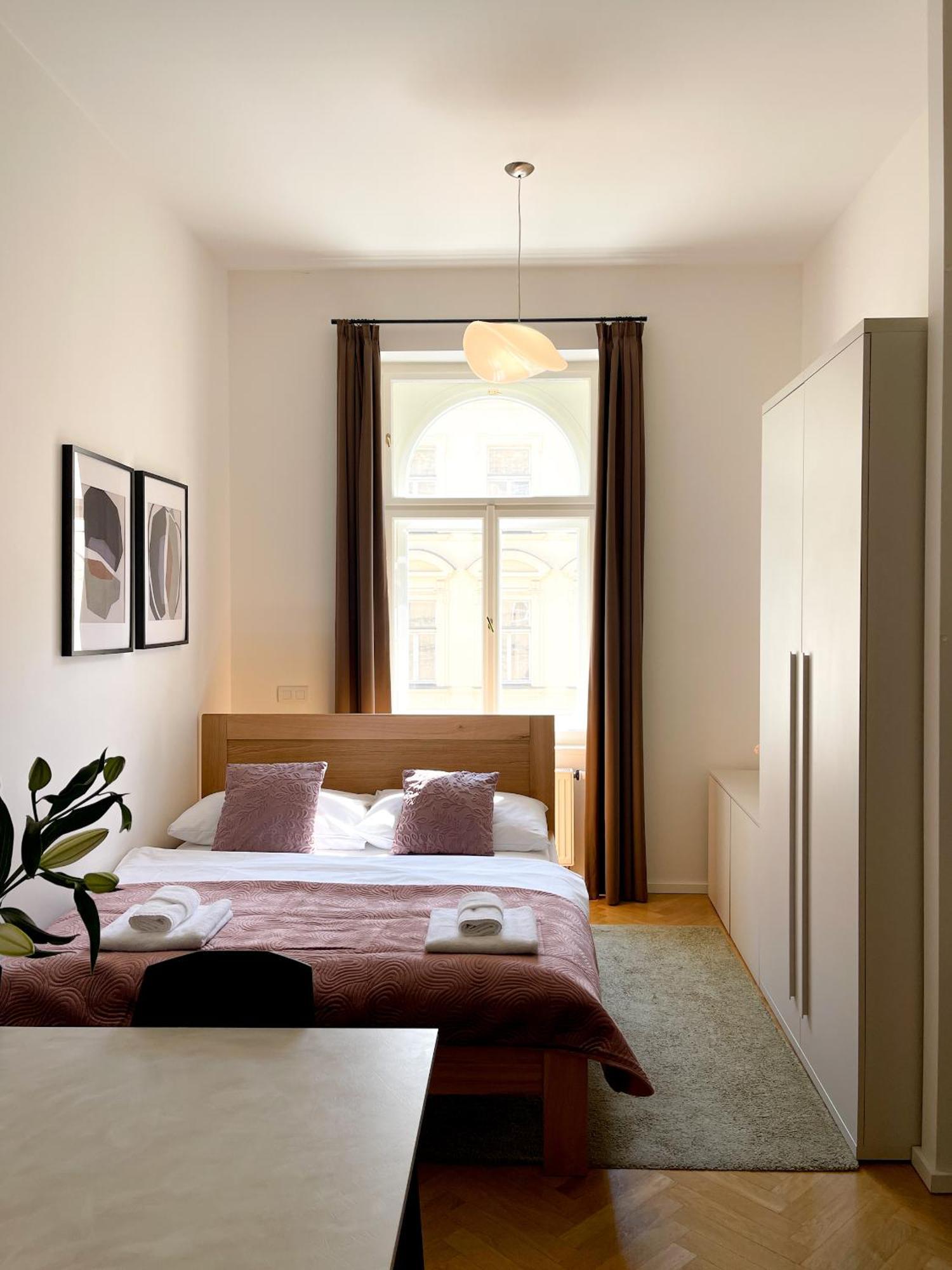 Petrin Tower 4* Prague