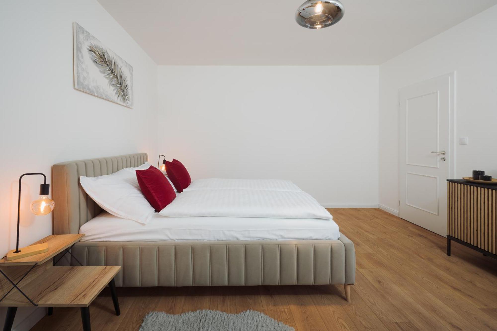 Granite - Cozy Center With Balcony * Prague