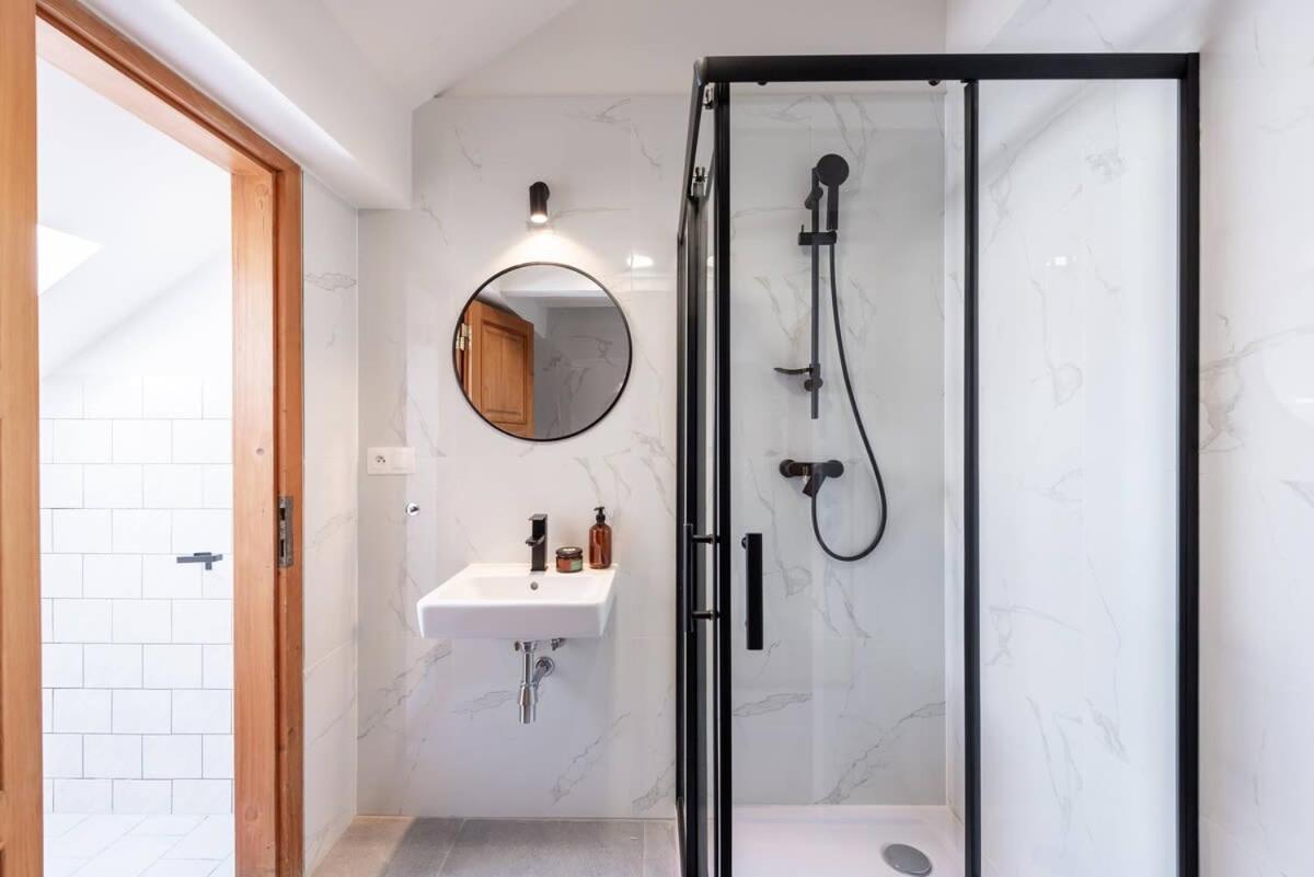 Zesty Family Friendly Elevator Access Old Town Appartement Prague