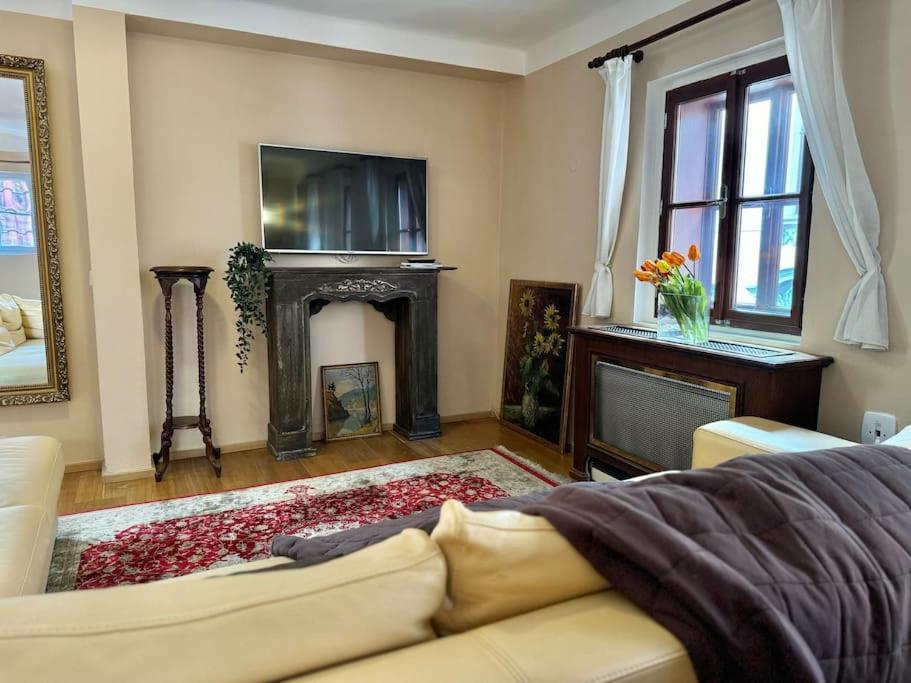 2-floor Traditional Apartment