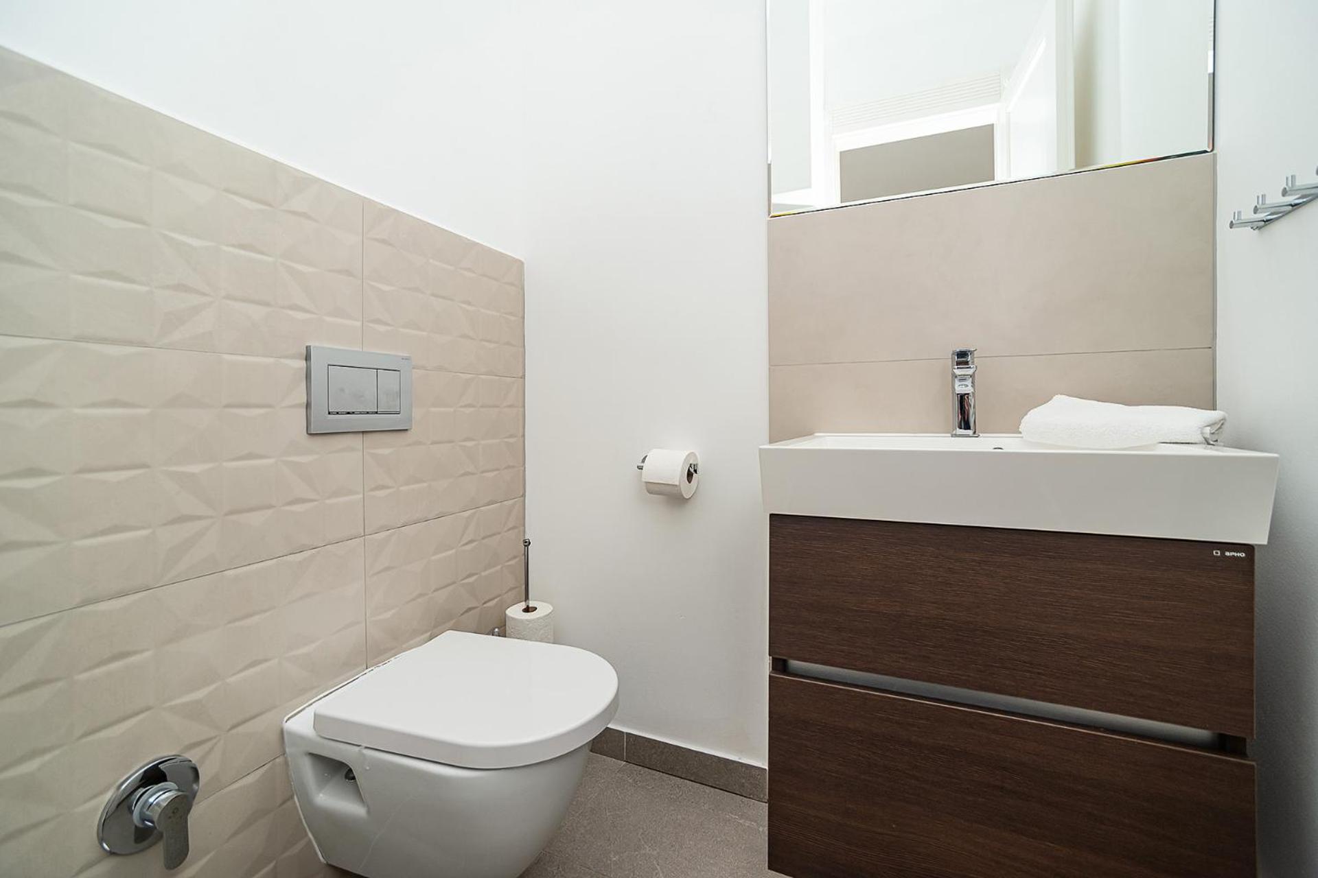 Apartment Bright With Terrace Prague