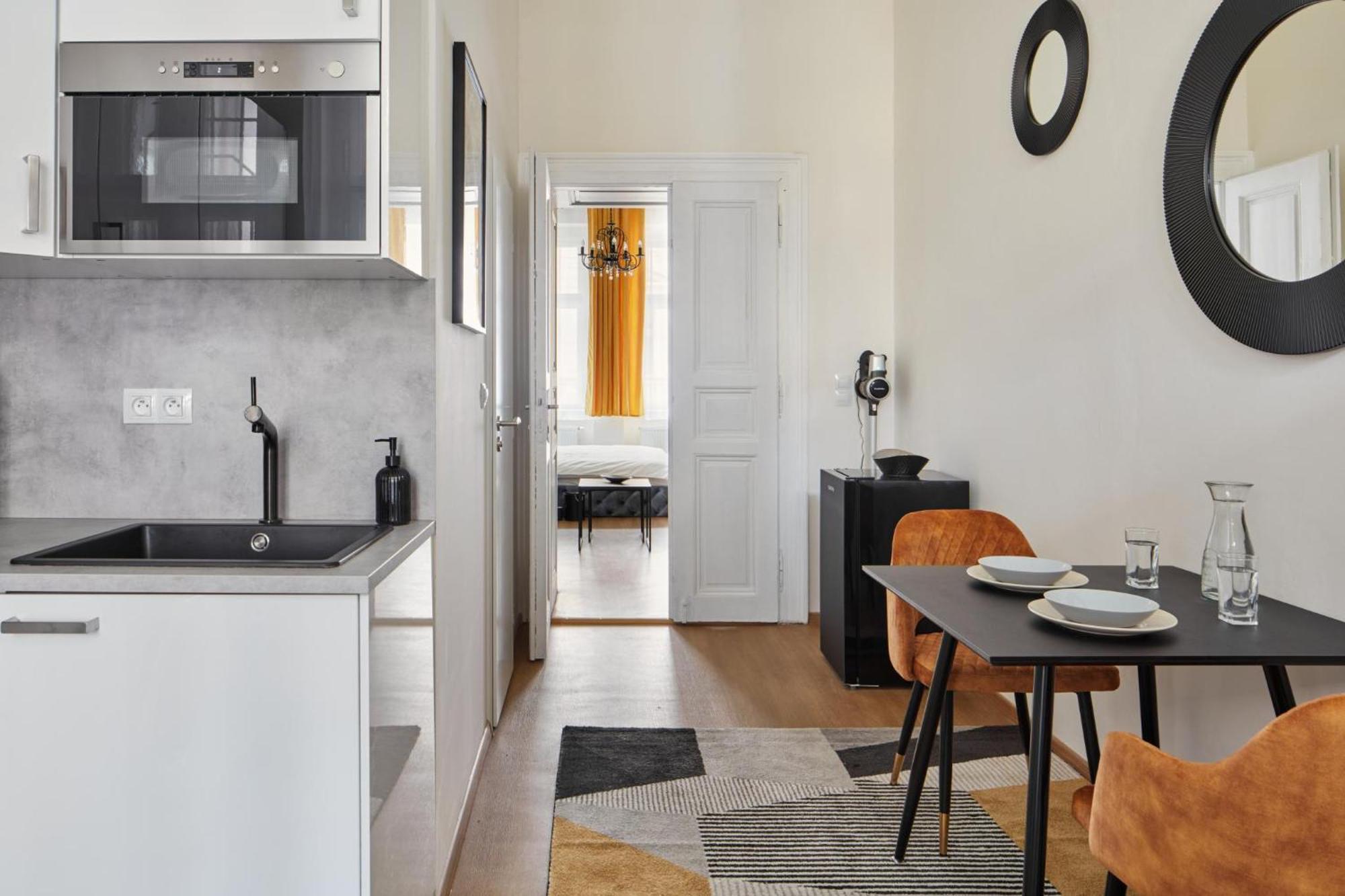 Days - Sunlit 1bdr - Netflix - Yet Quiet - New Town Apartamento *
