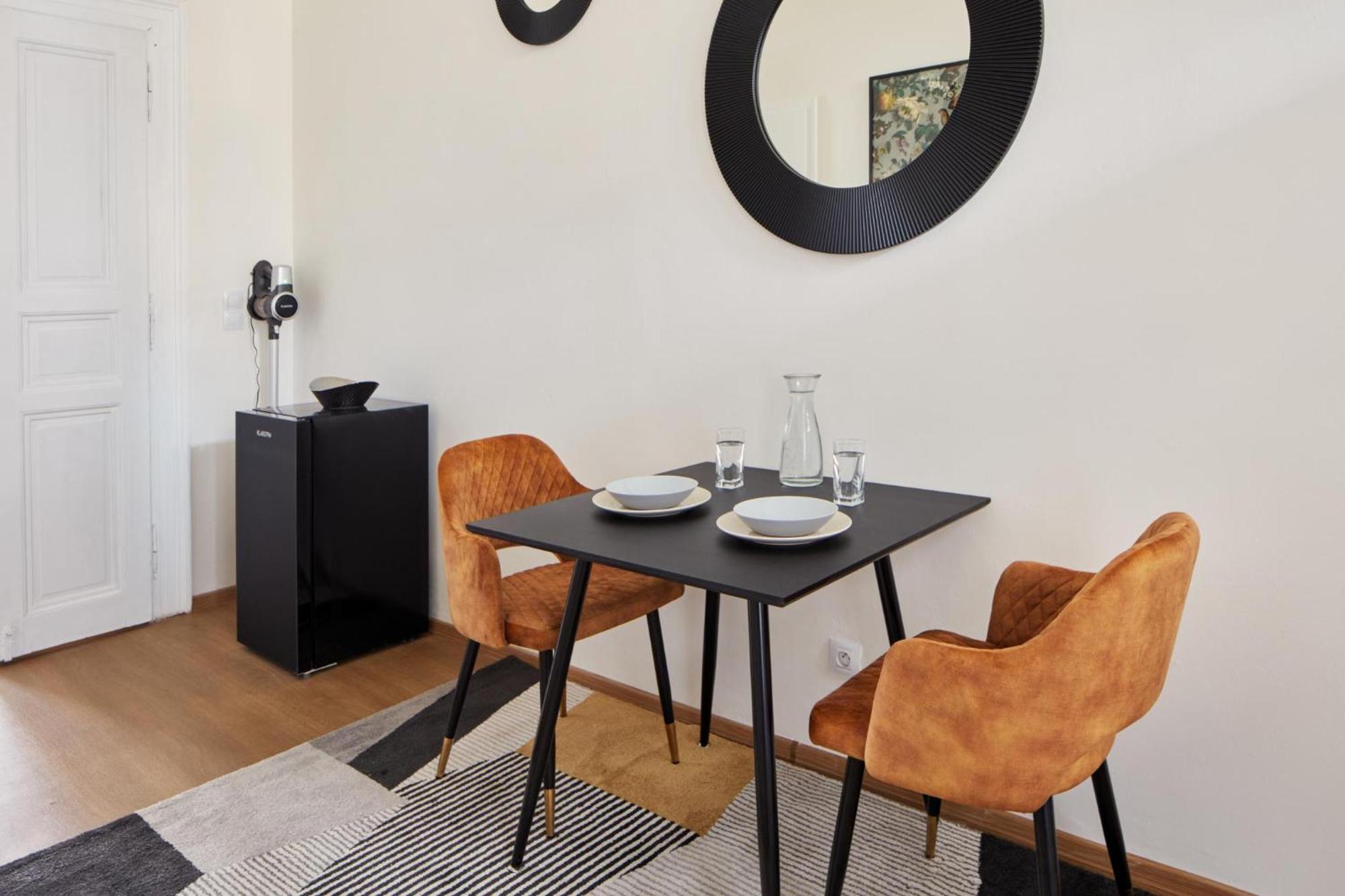 Apartamento Days - Sunlit 1bdr - Netflix - Yet Quiet - New Town *