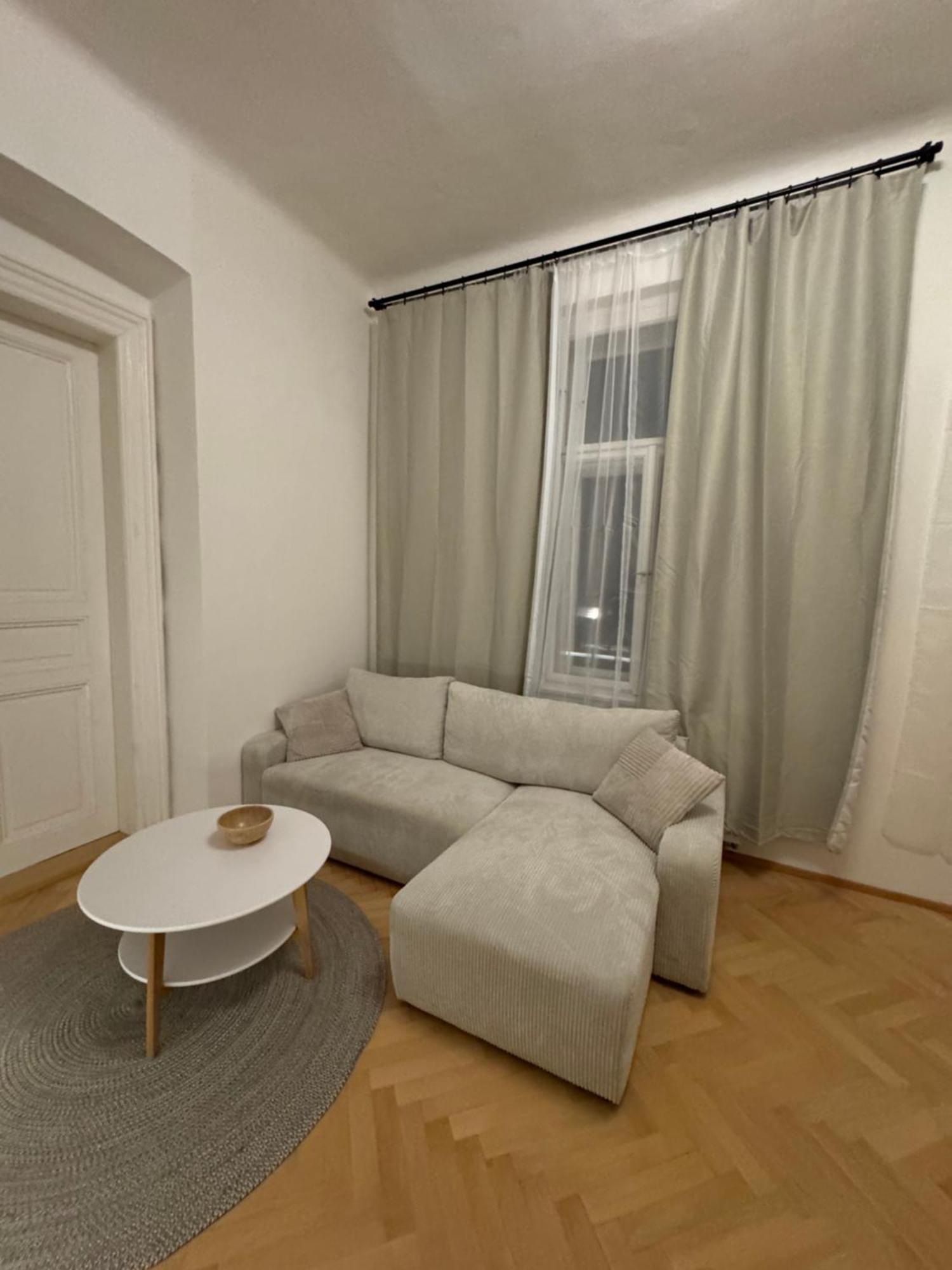 Apartment Wenceslas Square Bright Prague