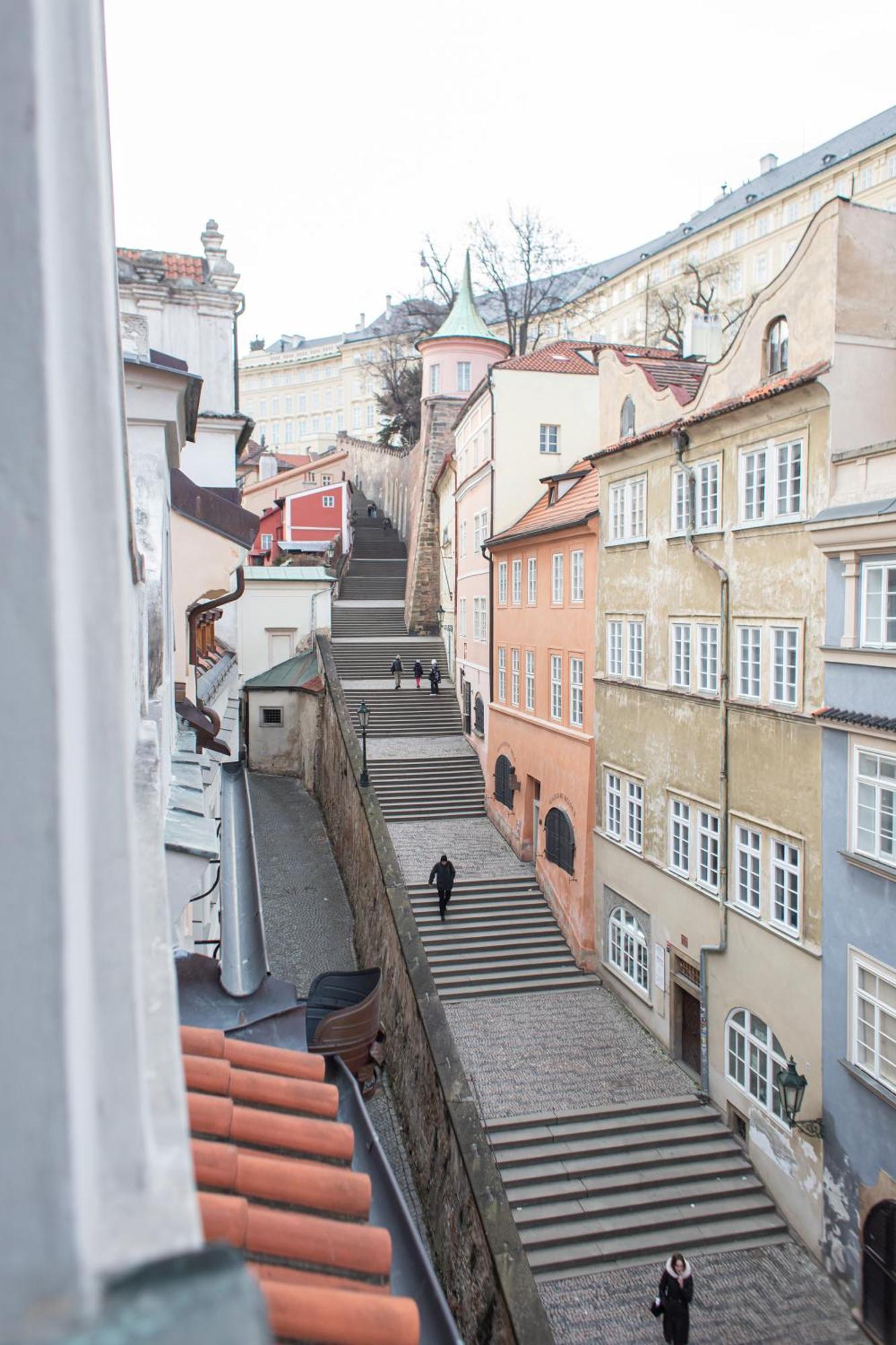 Thunovska Appartement *