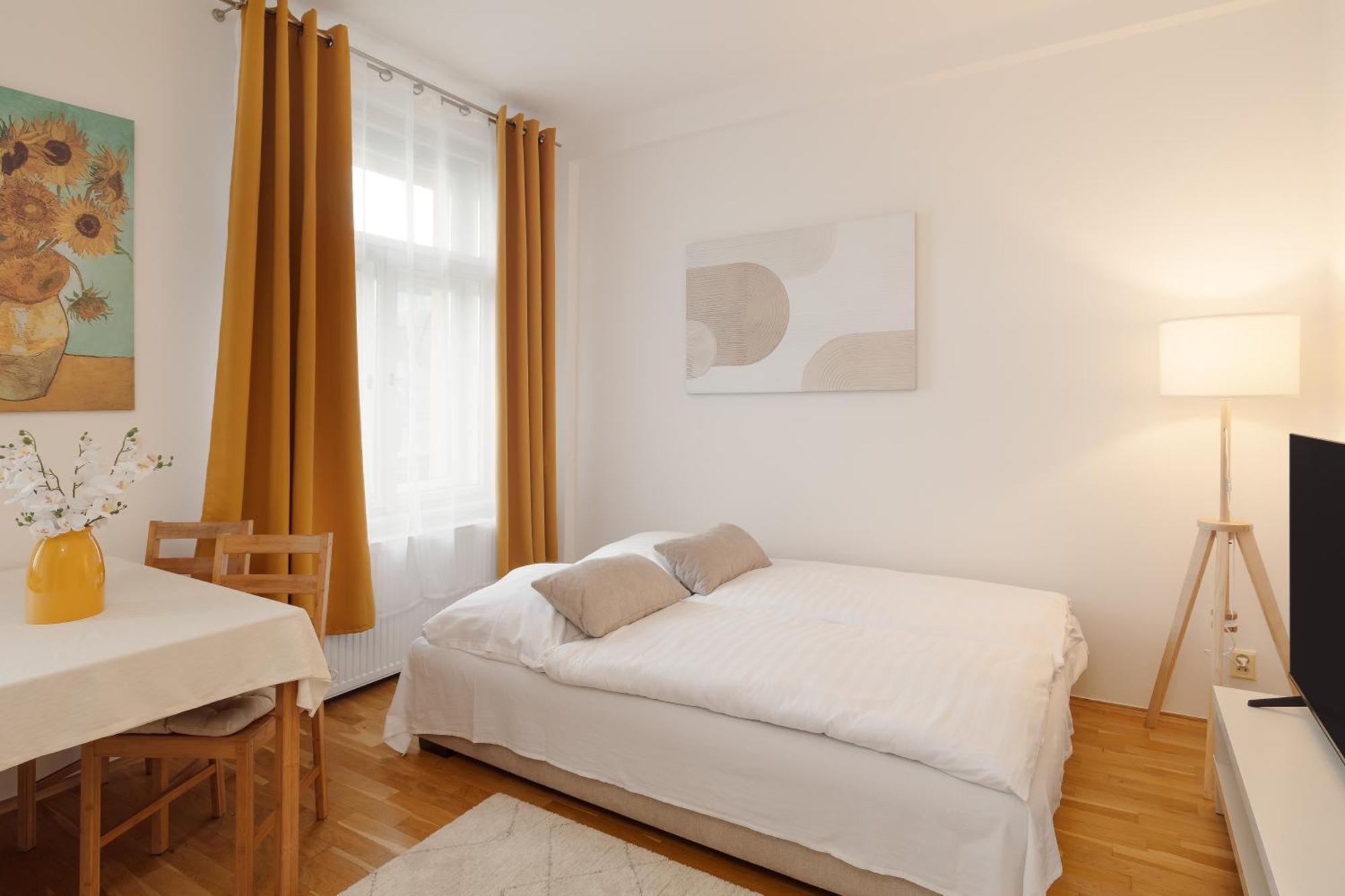 Louvre - Cozy Center With Balcony Apartment *