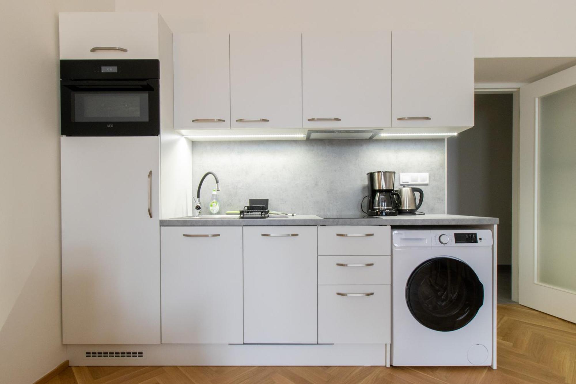 Churchill Heritage Apartment