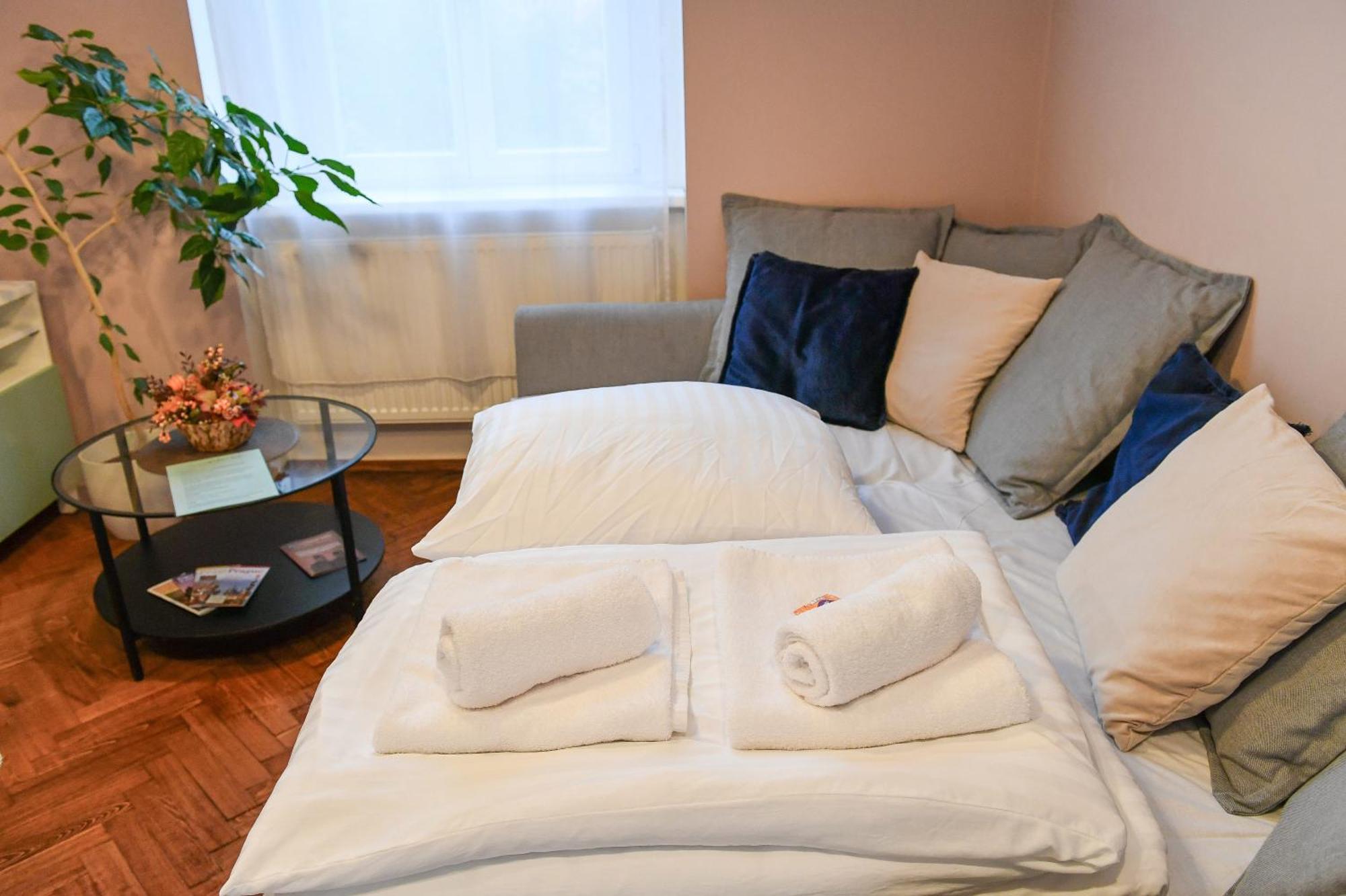 Angel Apartment *