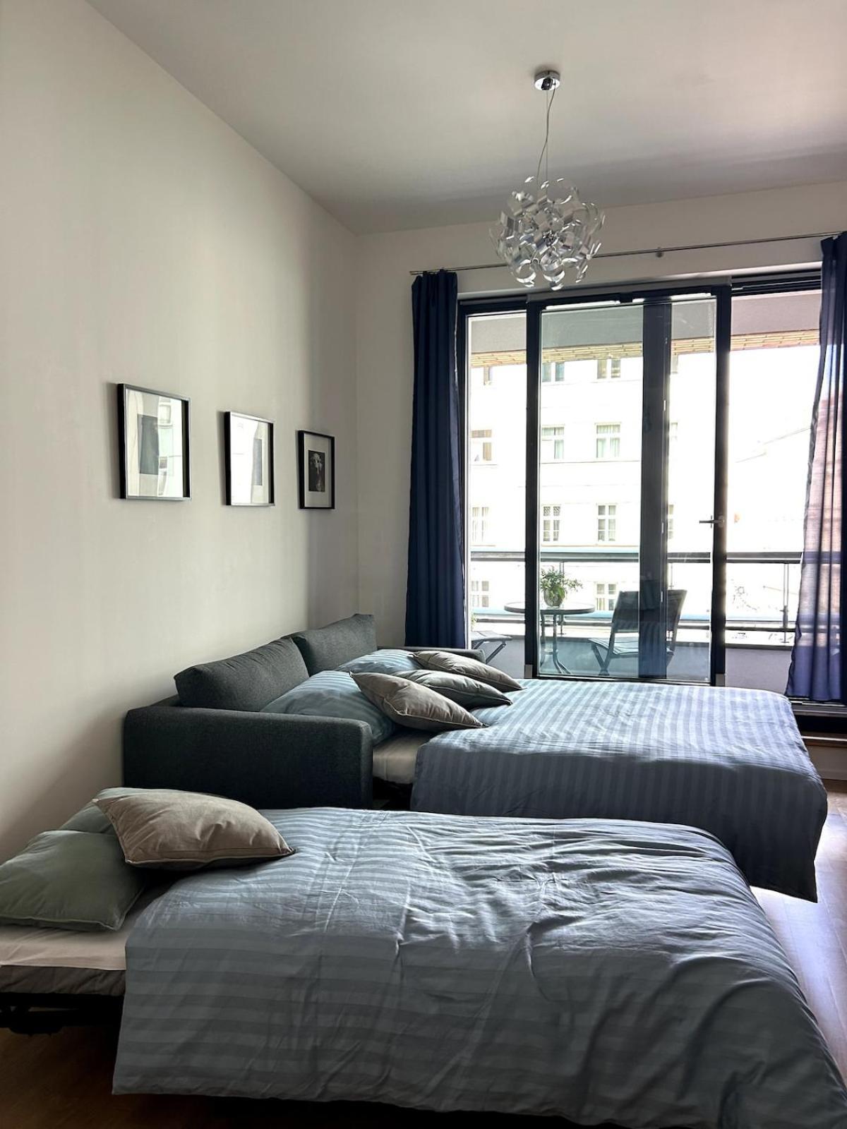 Apartment Viktoria With Garage & Balcony *