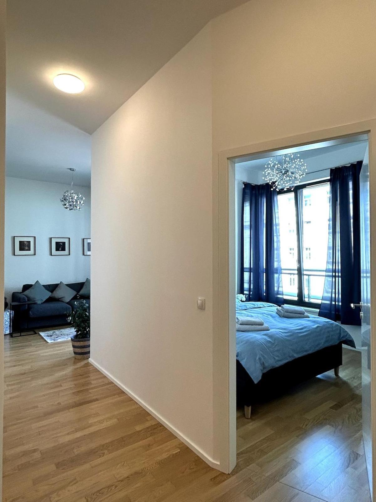 Apartment Viktoria With Garage & Balcony