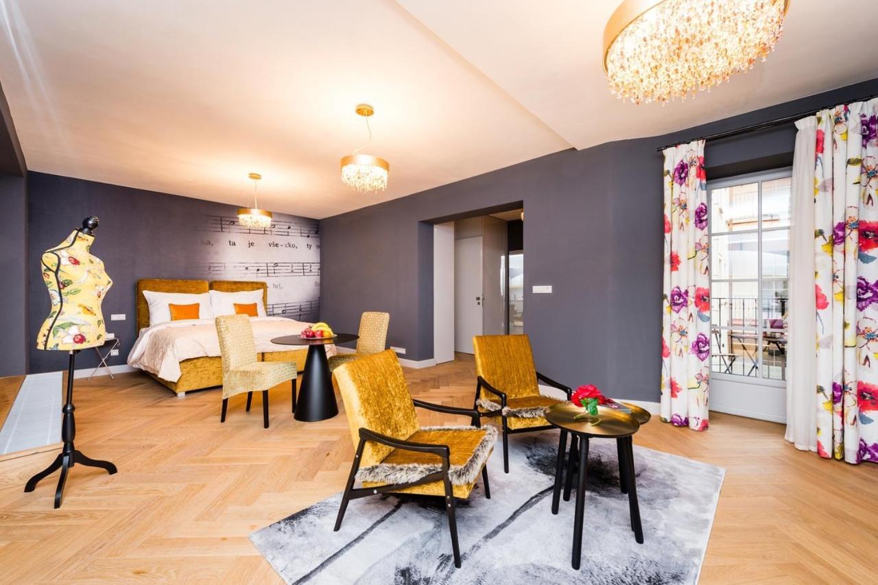 Old Royal Post Boutique & Premium Prag