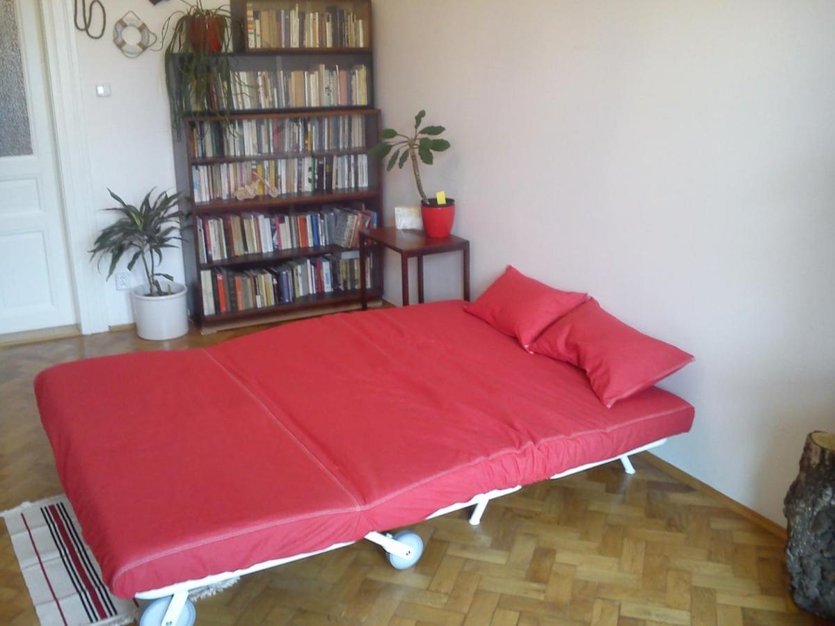 Rain Man's Apartamento *