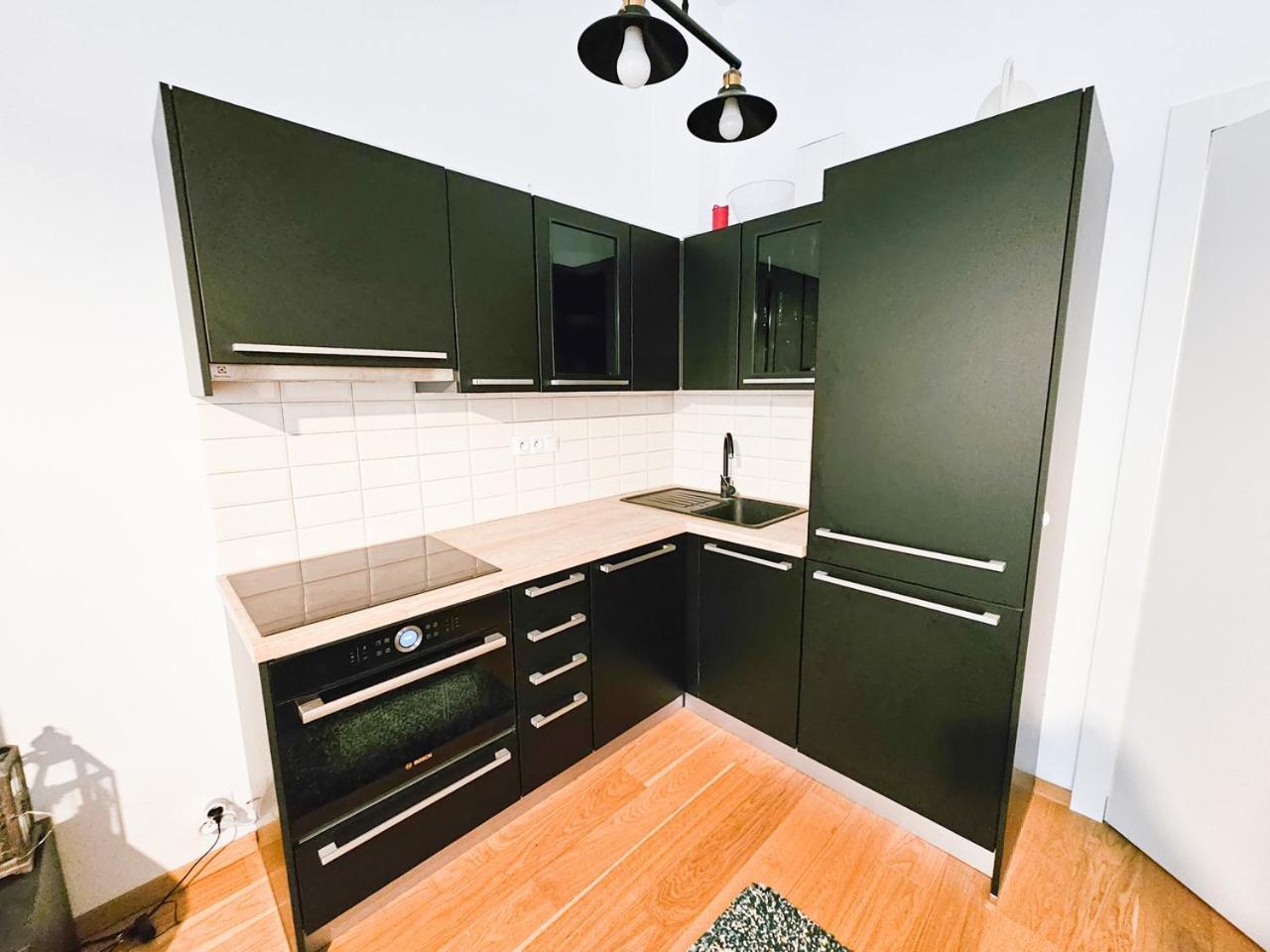 Appartement Atmosphere - Modern Flat With Balcony Prague