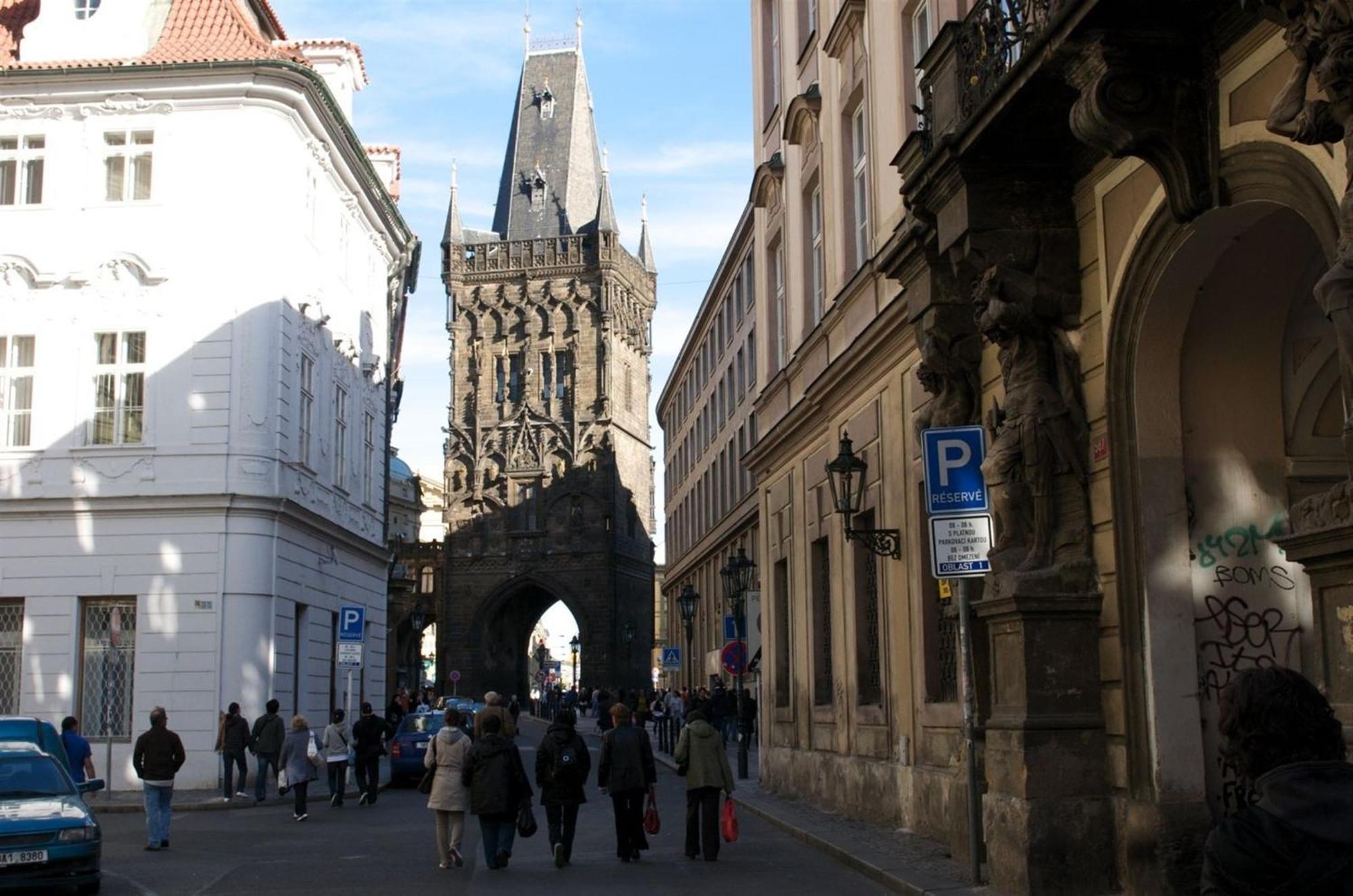 Appartement Spacious 3-bedrooms Near Karlin Square Prague
