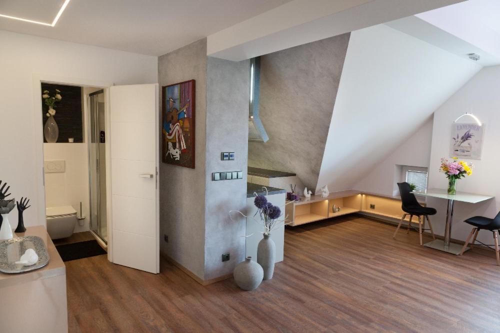 3kk - 115m2 V Klidne Lokalite - 4 Apartamento
