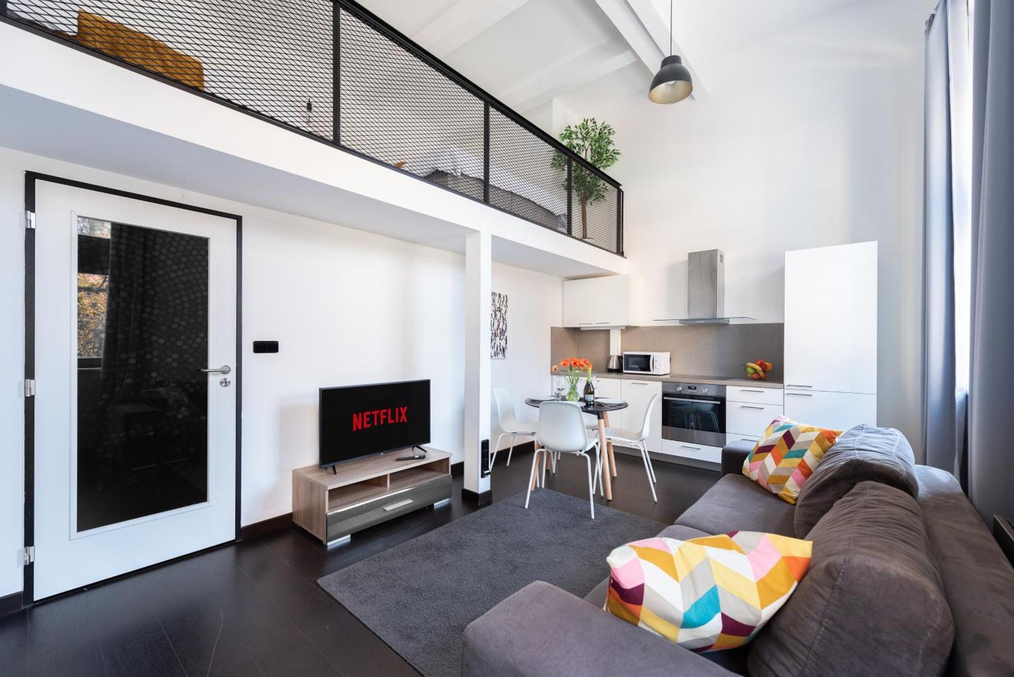Daire Loft Spacious In *