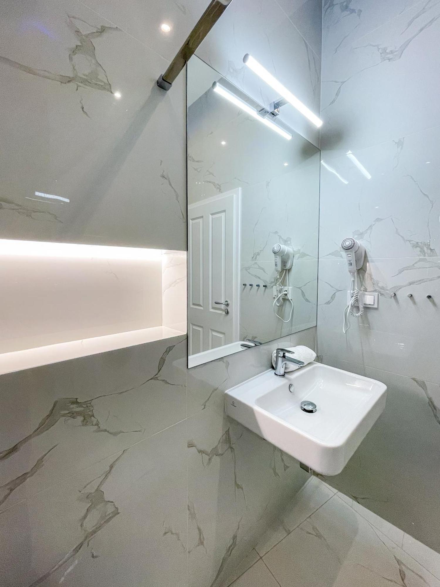 Powder Tower Apart Otel Prag
