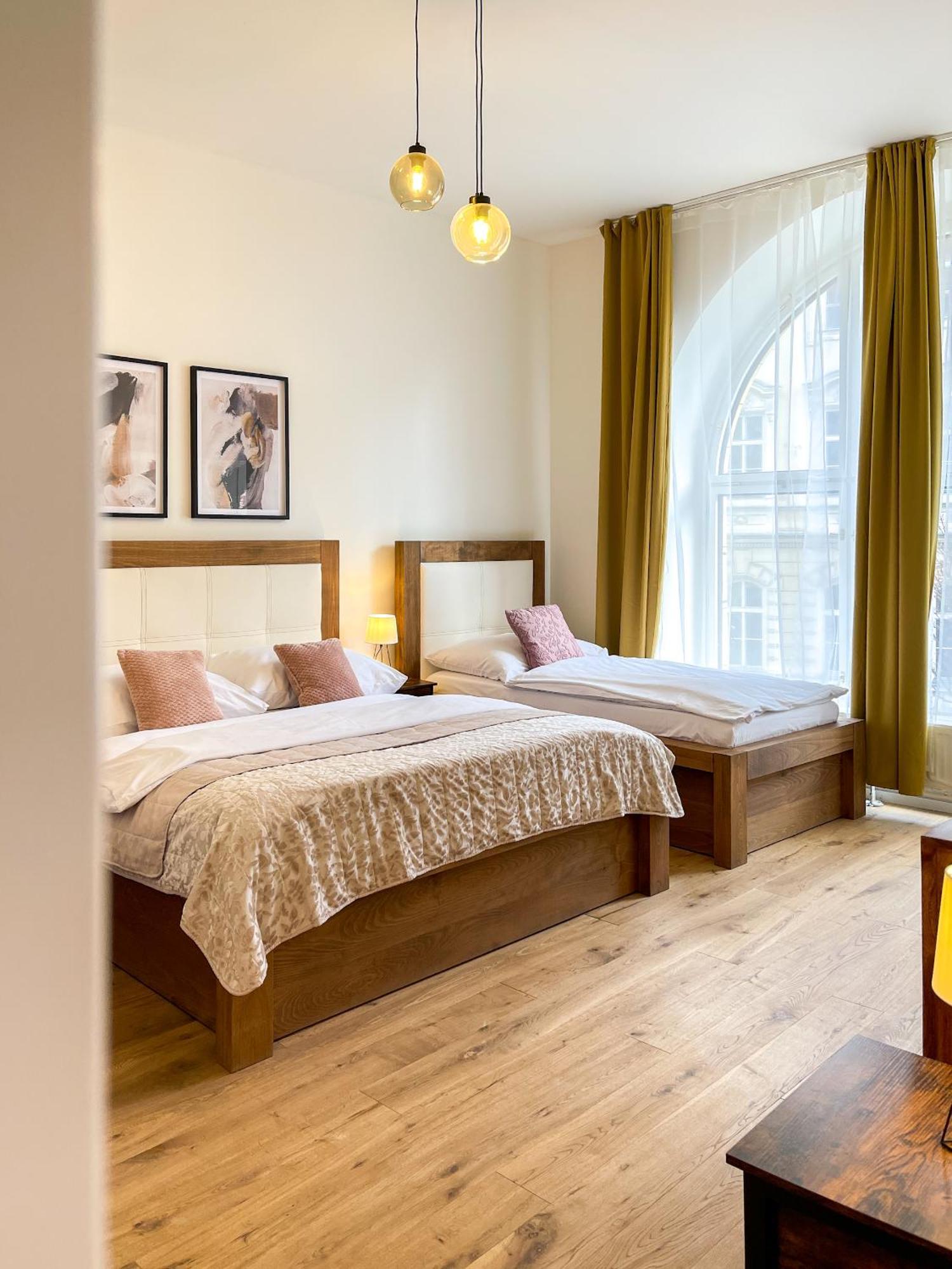 Powder Tower Apart Otel Prag
