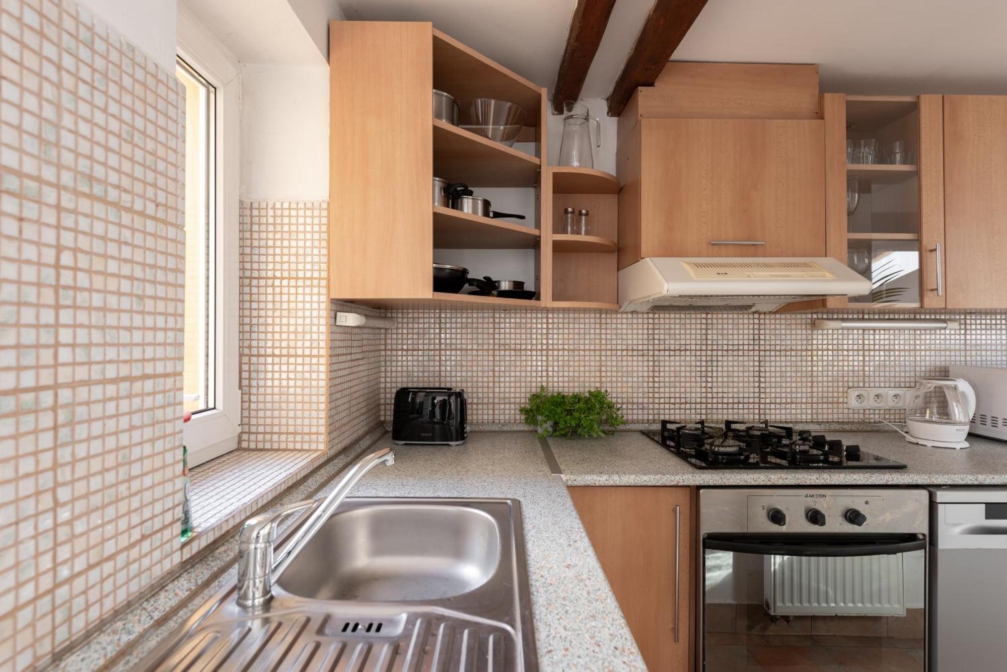 Apartment Spacious Near National Museum
