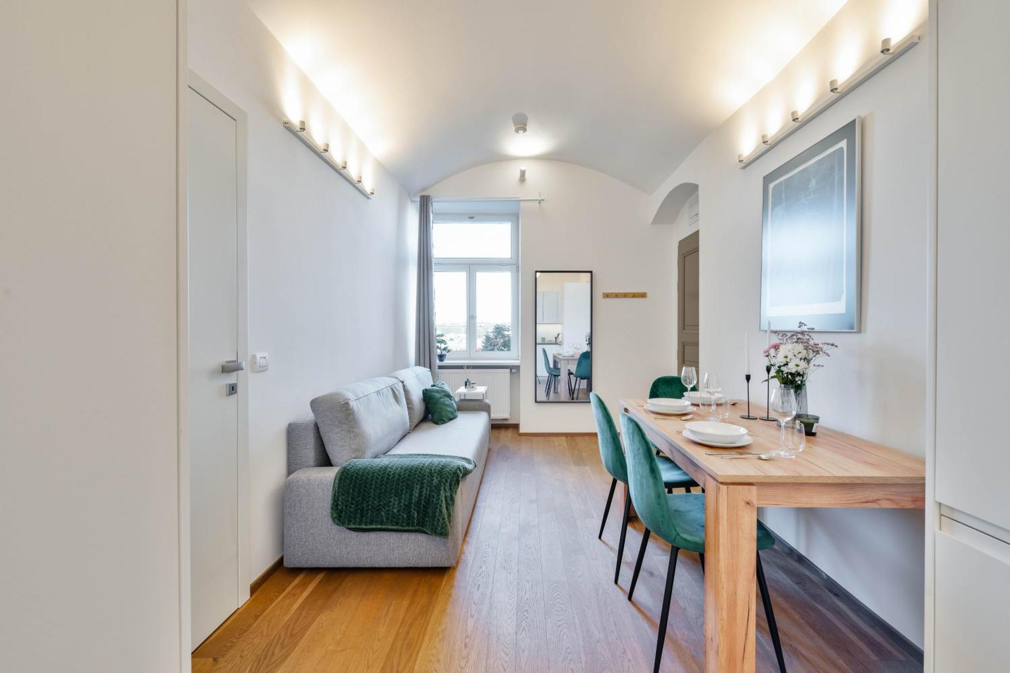 Elegant With Terrace & Bike Path *