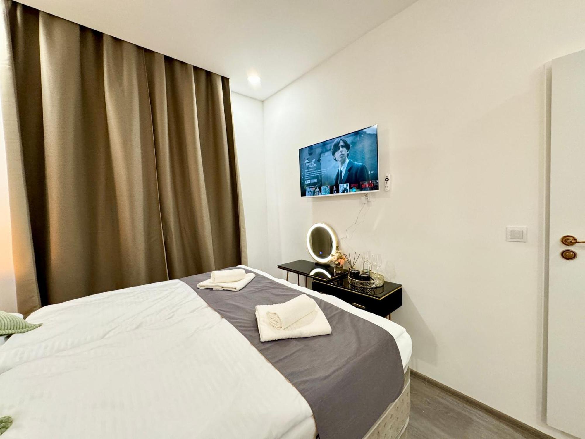 Little Downtown Guest house Prague
