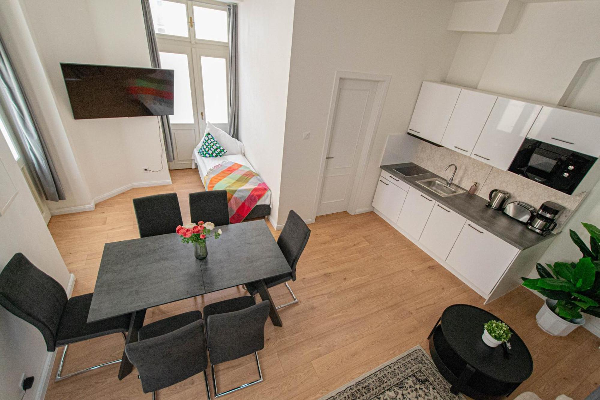 Appartement Charles Square By Ruterra Prague