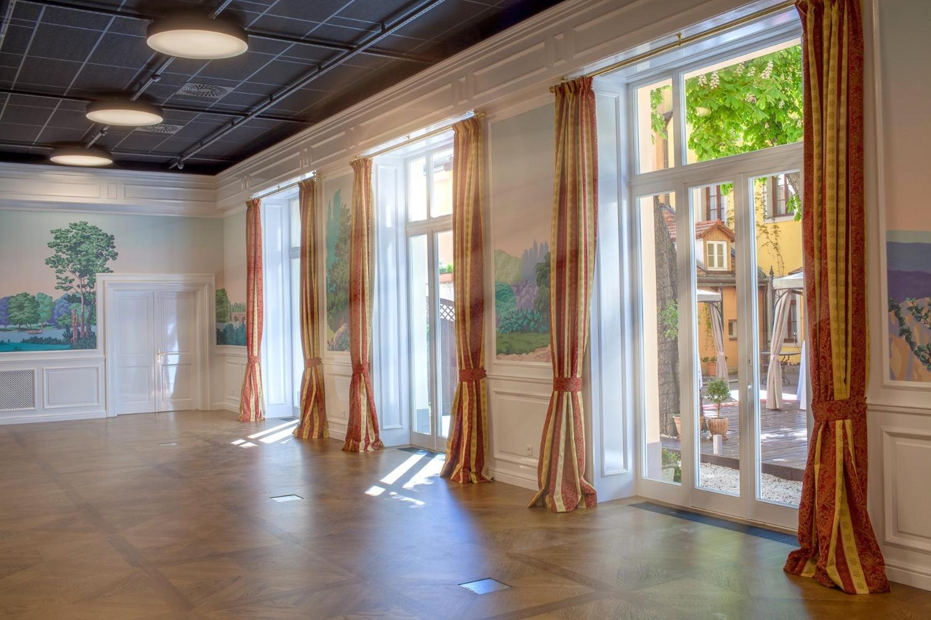 Alchymist Grand And - Preferred & 5* Praga