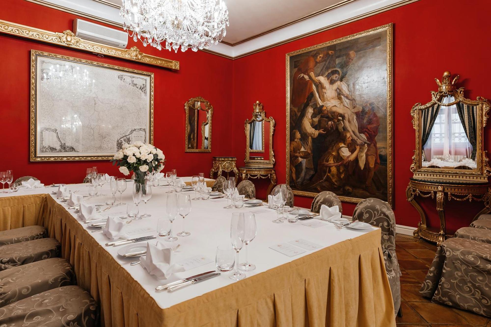 Alchymist Grand And - Preferred & 5* Praga