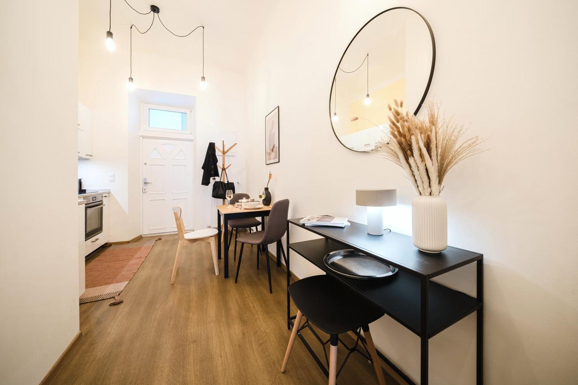 Days - Sunlit 1bdr - Netflix - Yet Quiet - New Town Apartamento *