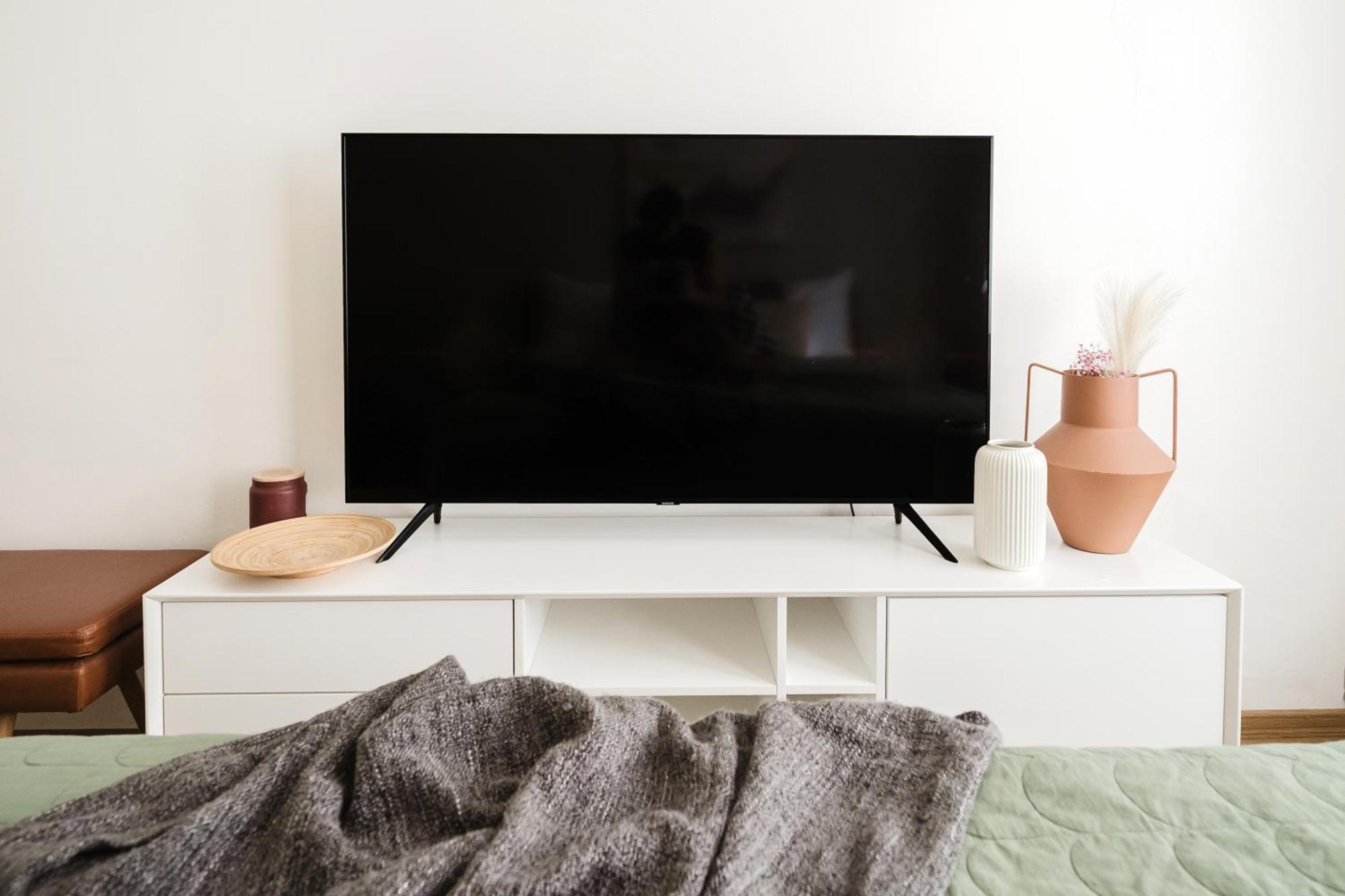 Apartamento Days - Sunlit 1bdr - Netflix - Yet Quiet - New Town Praga
