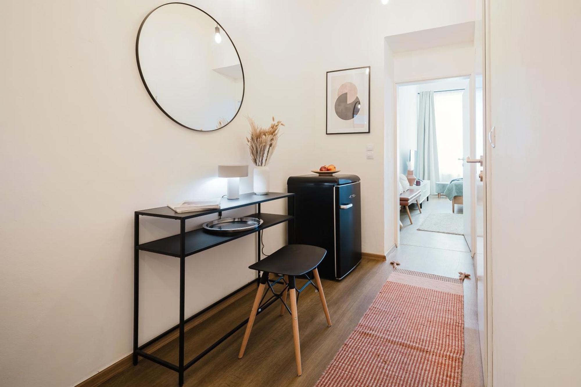 Apartamento Days - Sunlit 1bdr - Netflix - Yet Quiet - New Town *