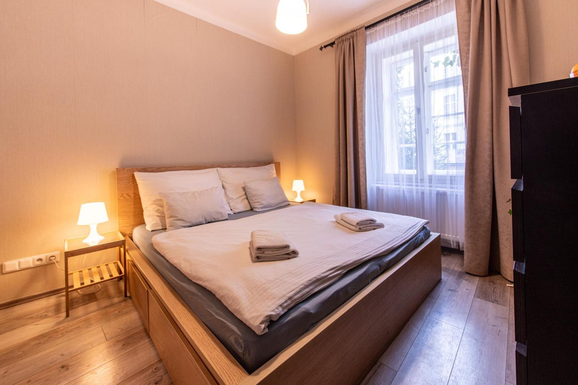 Locals Monastery Apartment *