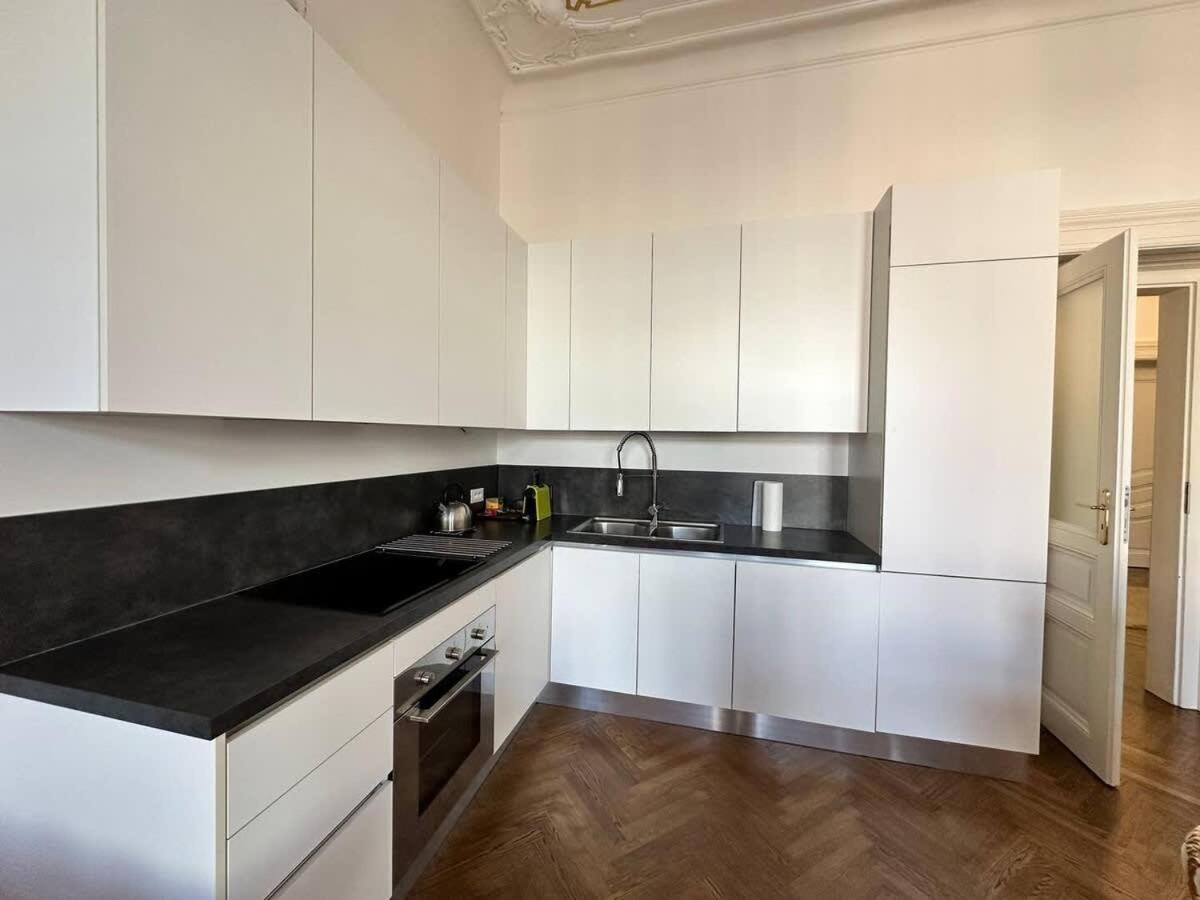 Luxury Flat In Wenceslas Square Appartement *