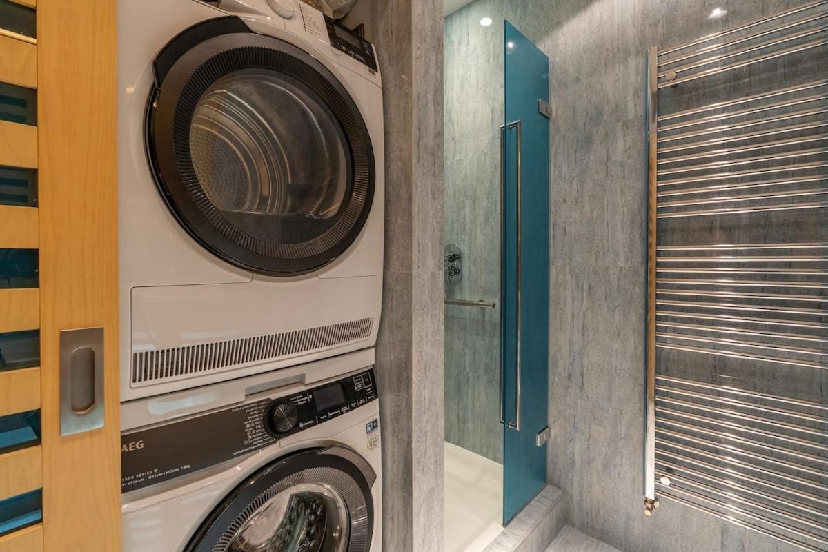 Bright Oldtown 2bdr Apartment Prague