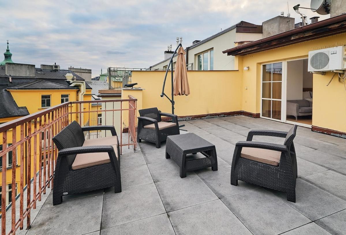 Apartment Beautiful Old Town Penthouse *