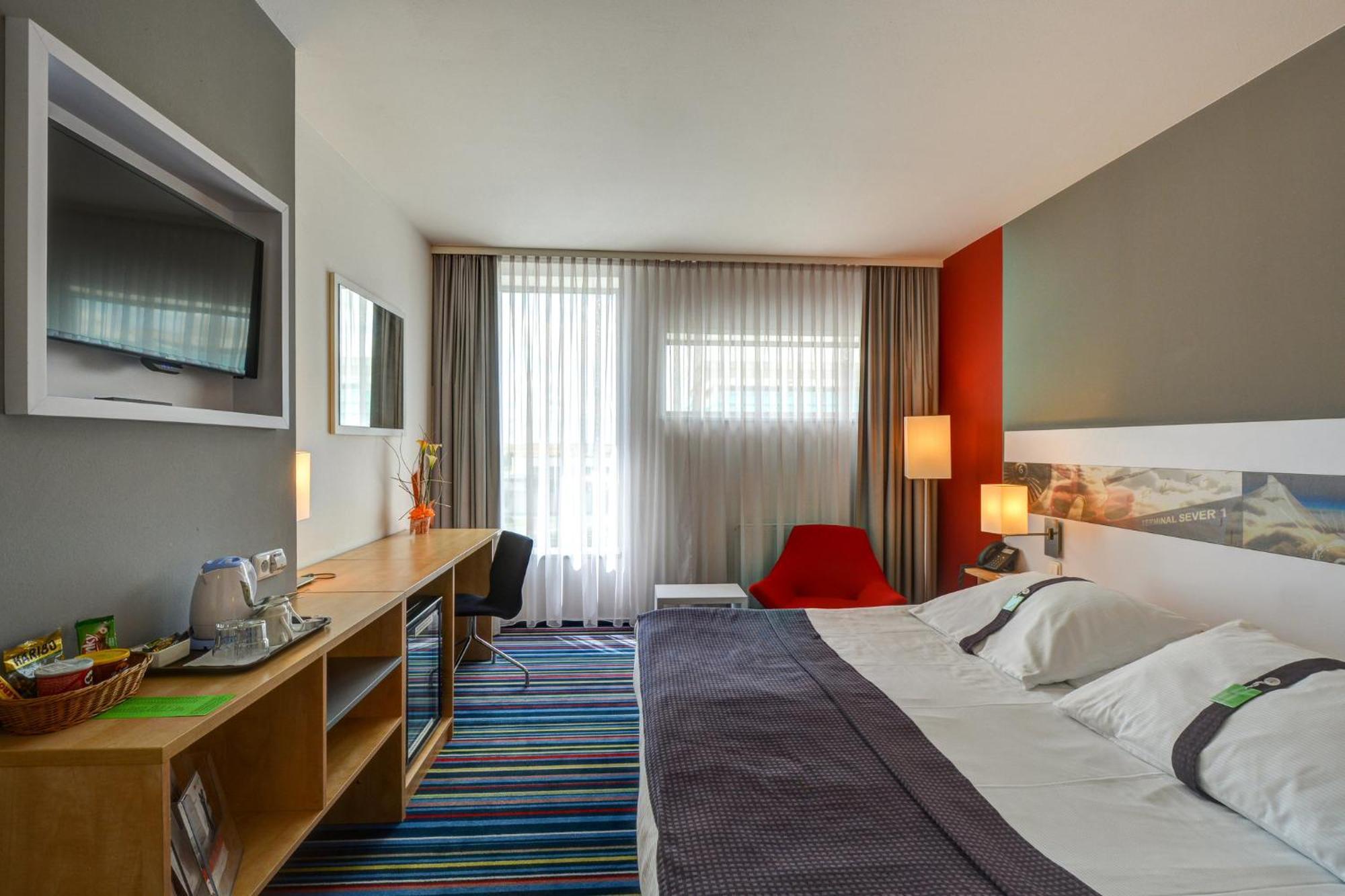 Airport By Ihg Hotel
